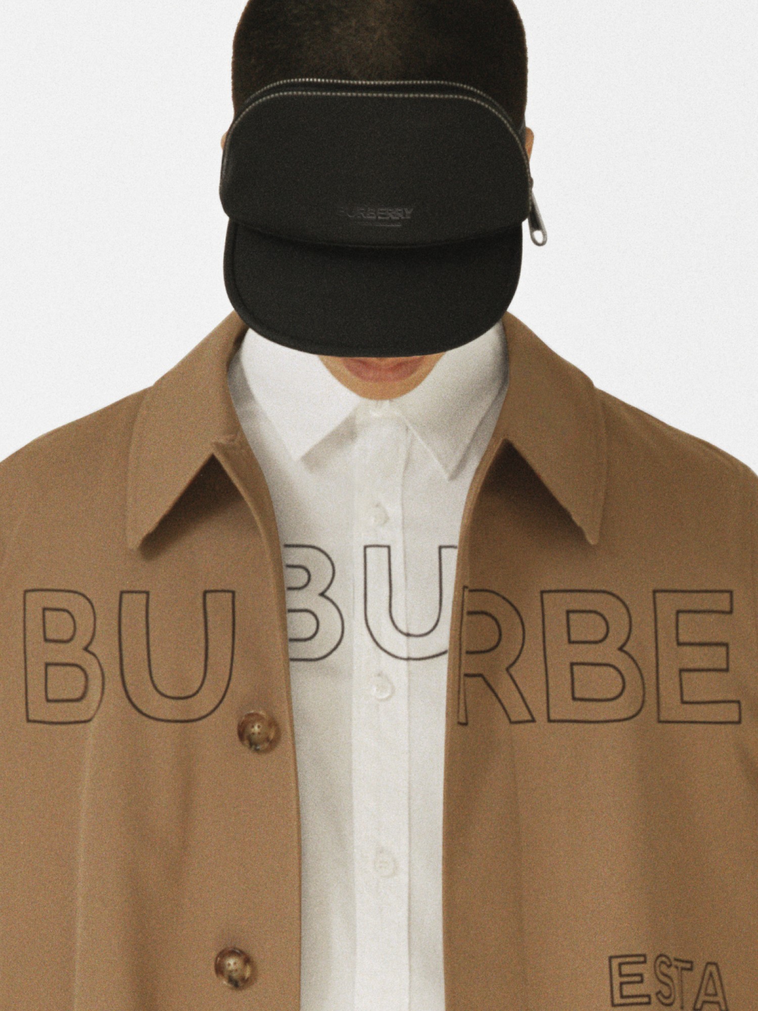Tonen Paragraaf som Join the World of Burberry | Burberry® Official