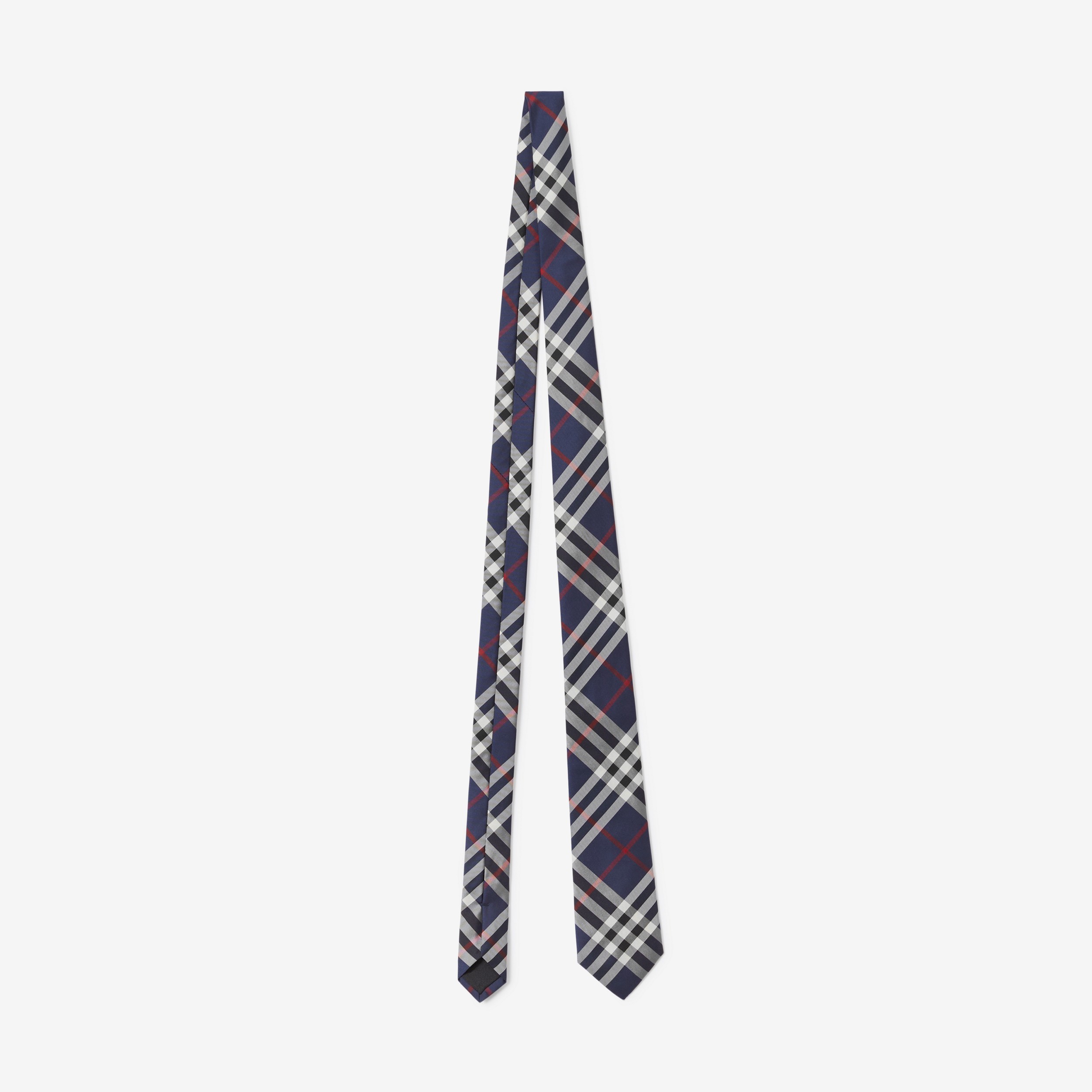 Gravata de seda em Vintage Check com corte clássico (Azul-marinho) - Homens | Burberry® oficial - 1