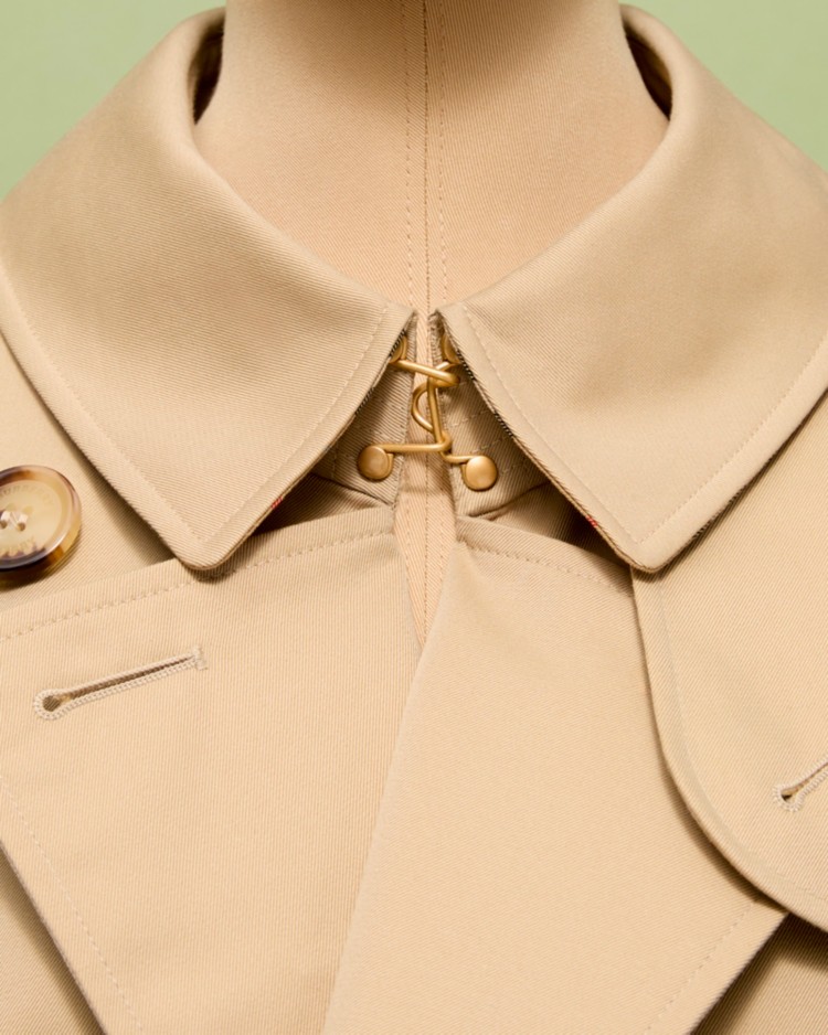 ロング ケンジントン ヘリテージ トレンチコート (ハニーベージュ