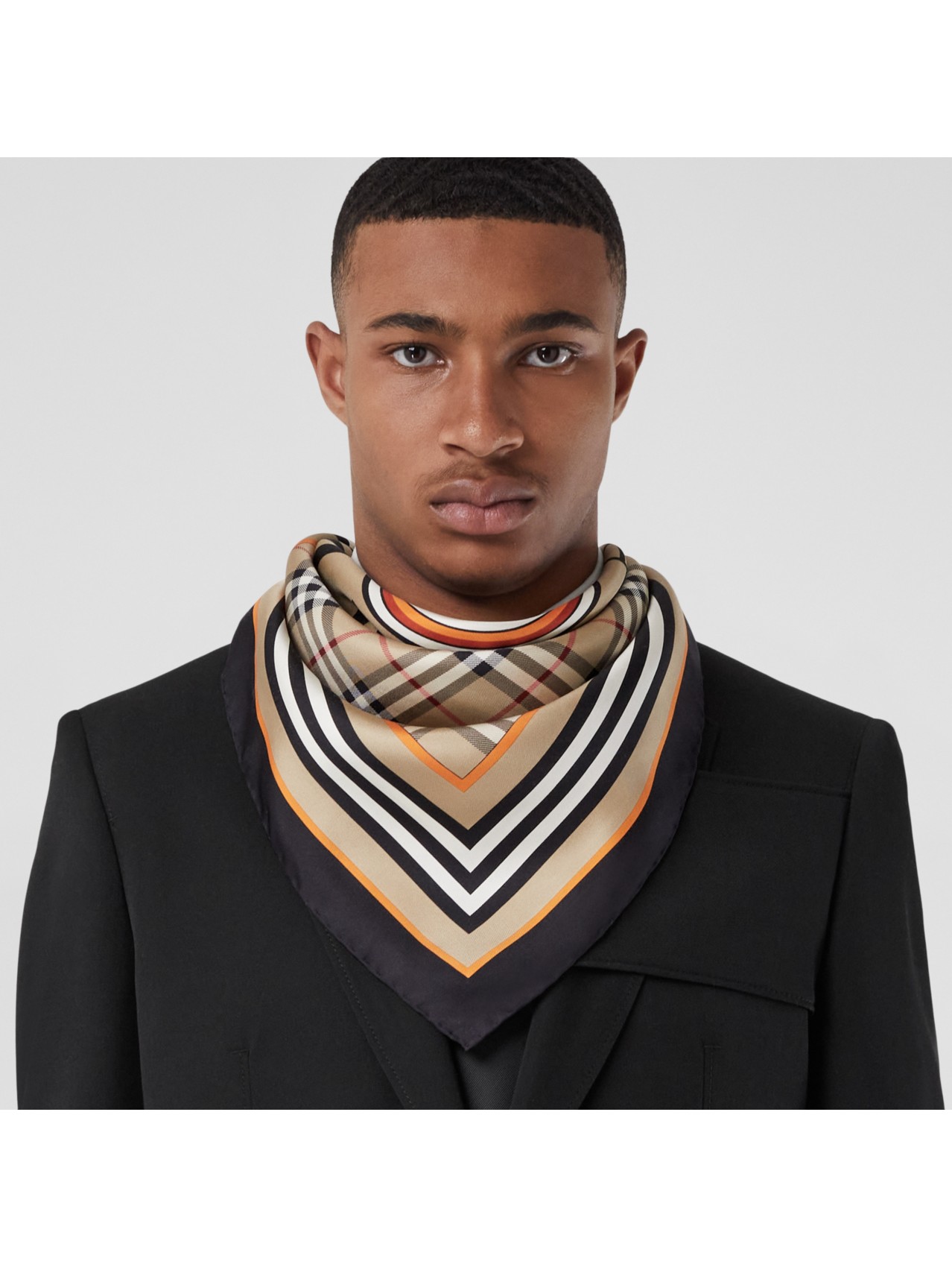 メンズ デザイナーマフラー Burberry 公式サイト