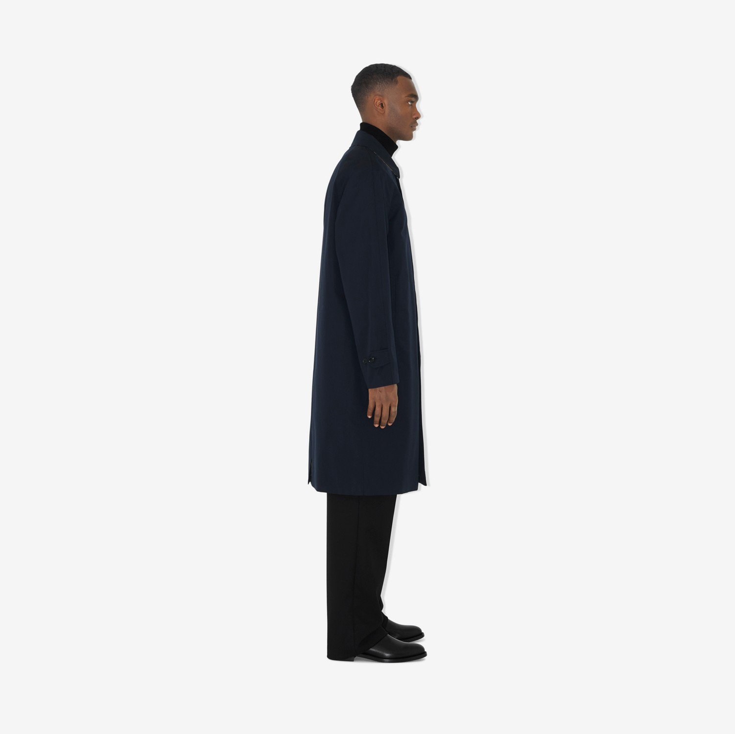 卡姆登版型 – 长款 Heritage 轻便大衣 (煤蓝色) - 男士 | Burberry® 博柏利官网