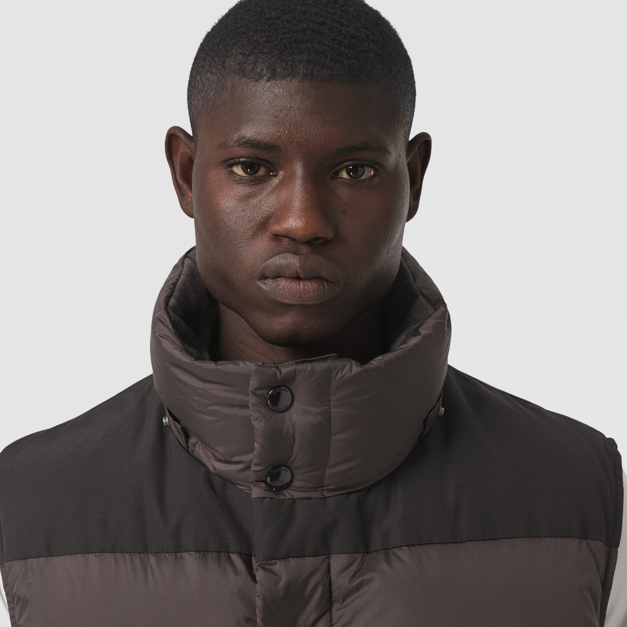 Detachable Sleeve Hooded Puffer Jacket in Dark Peat Brown - Men ...