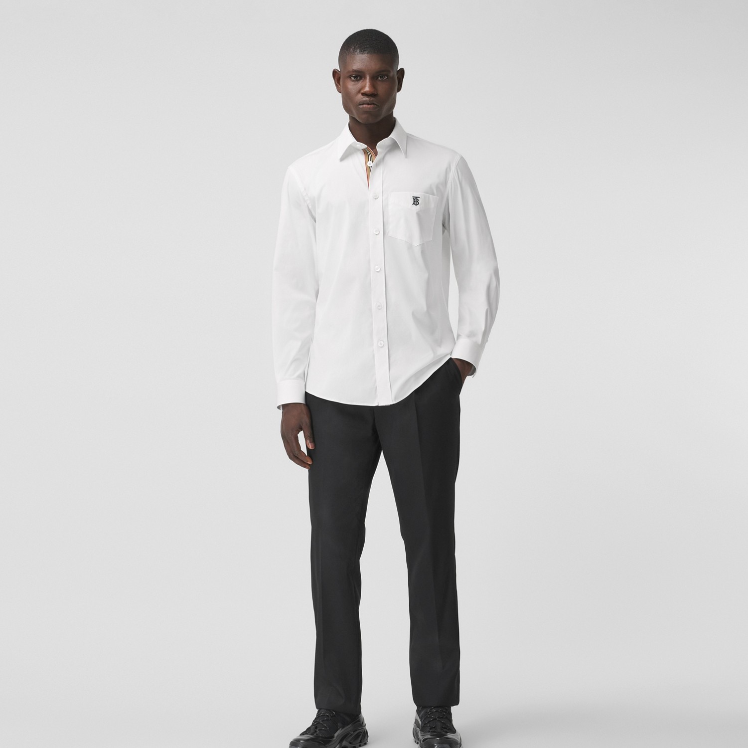 专属标识装饰功能性棉质衬衫 (白色) - 男士 | Burberry® 博柏利官网