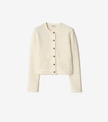 7CA322AC-A497-46A9-85BA-