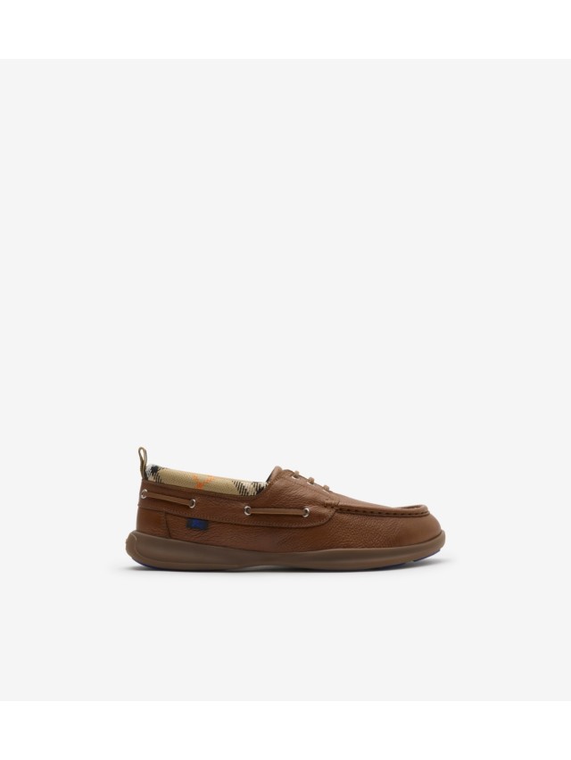 靴 burberry 24ss Loafer burberry 24ss シールド ローファー - メルカリ