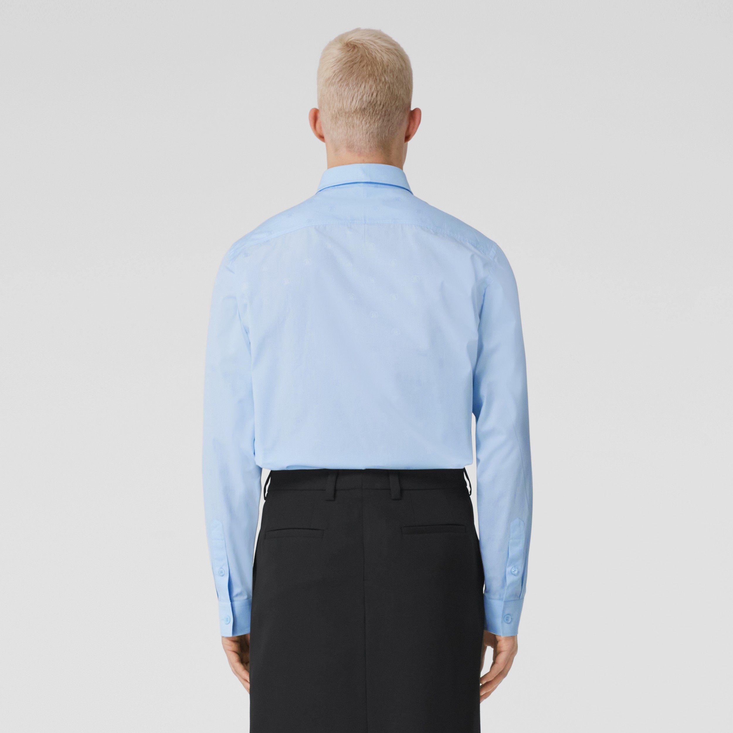 Schmal geschnittenes Baumwollpopelin-Hemd mit gesticktem Monogrammmotiv (Hellblau) - Herren | Burberry® - 3