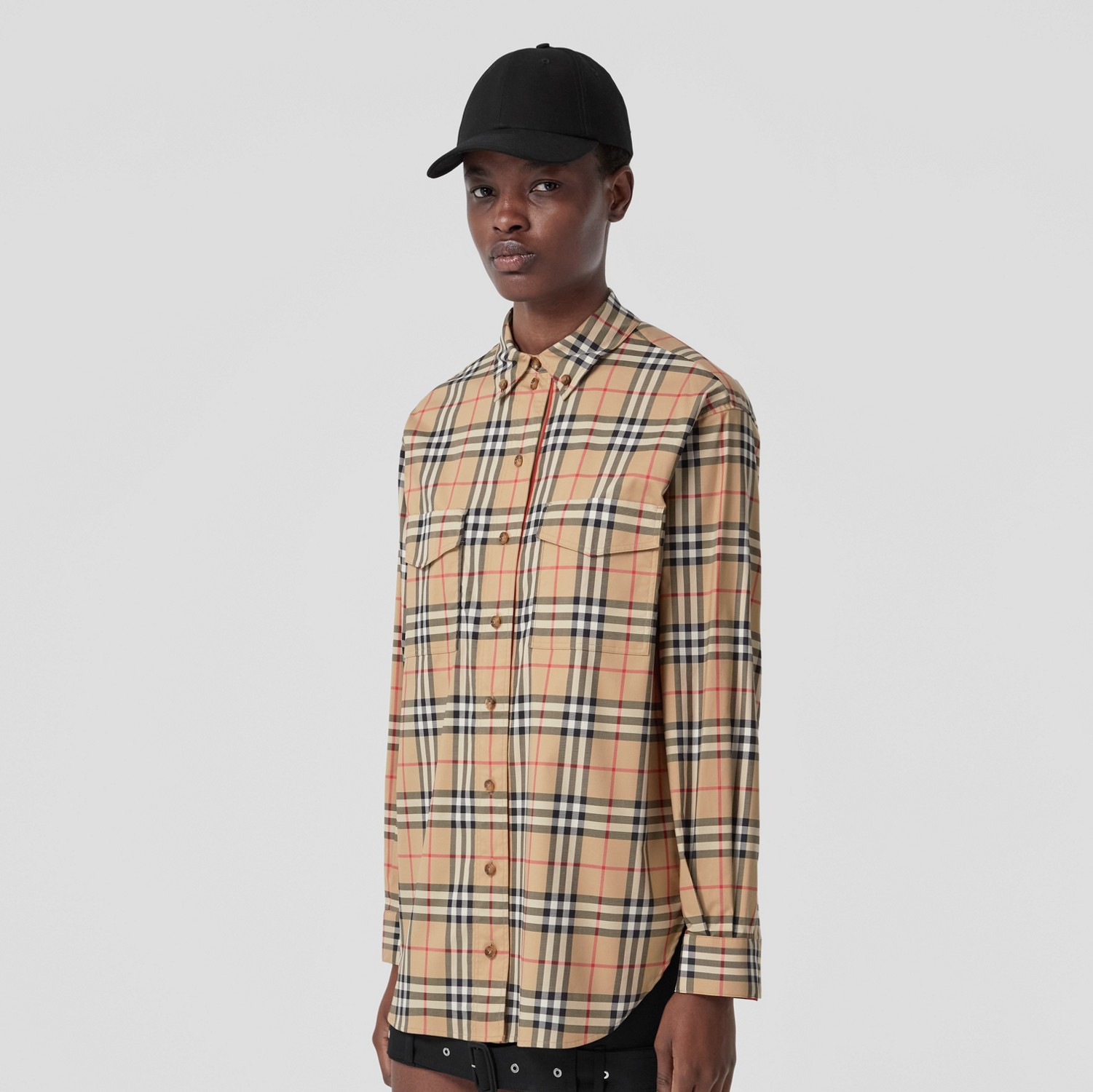 Camisa oversize de algodão stretch xadrez (Bege Clássico) - Mulheres | Burberry® oficial