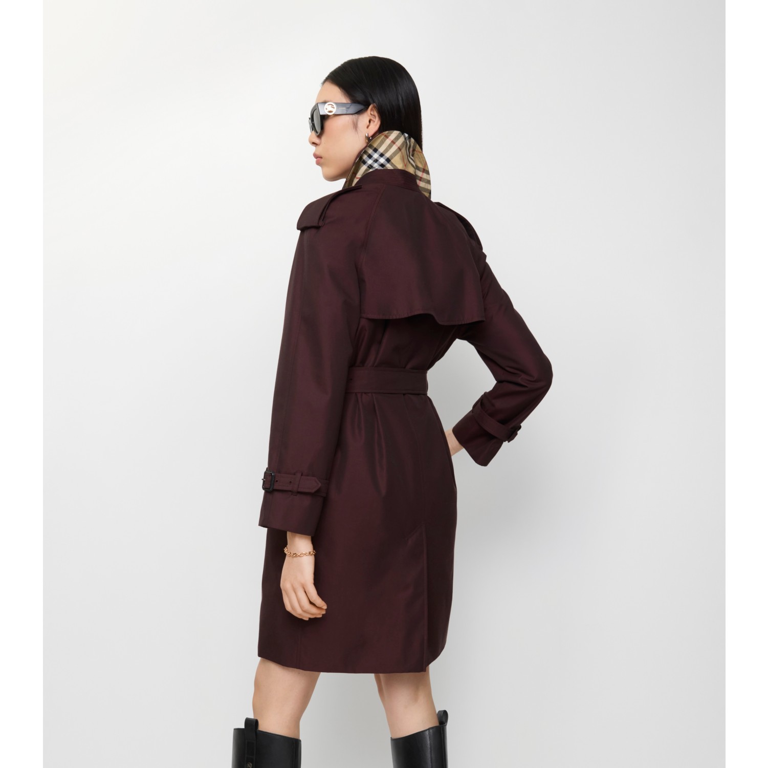 Mid-length Gabardine Castleford Trench Coat in Mahogany red - Women | Burberry® Official