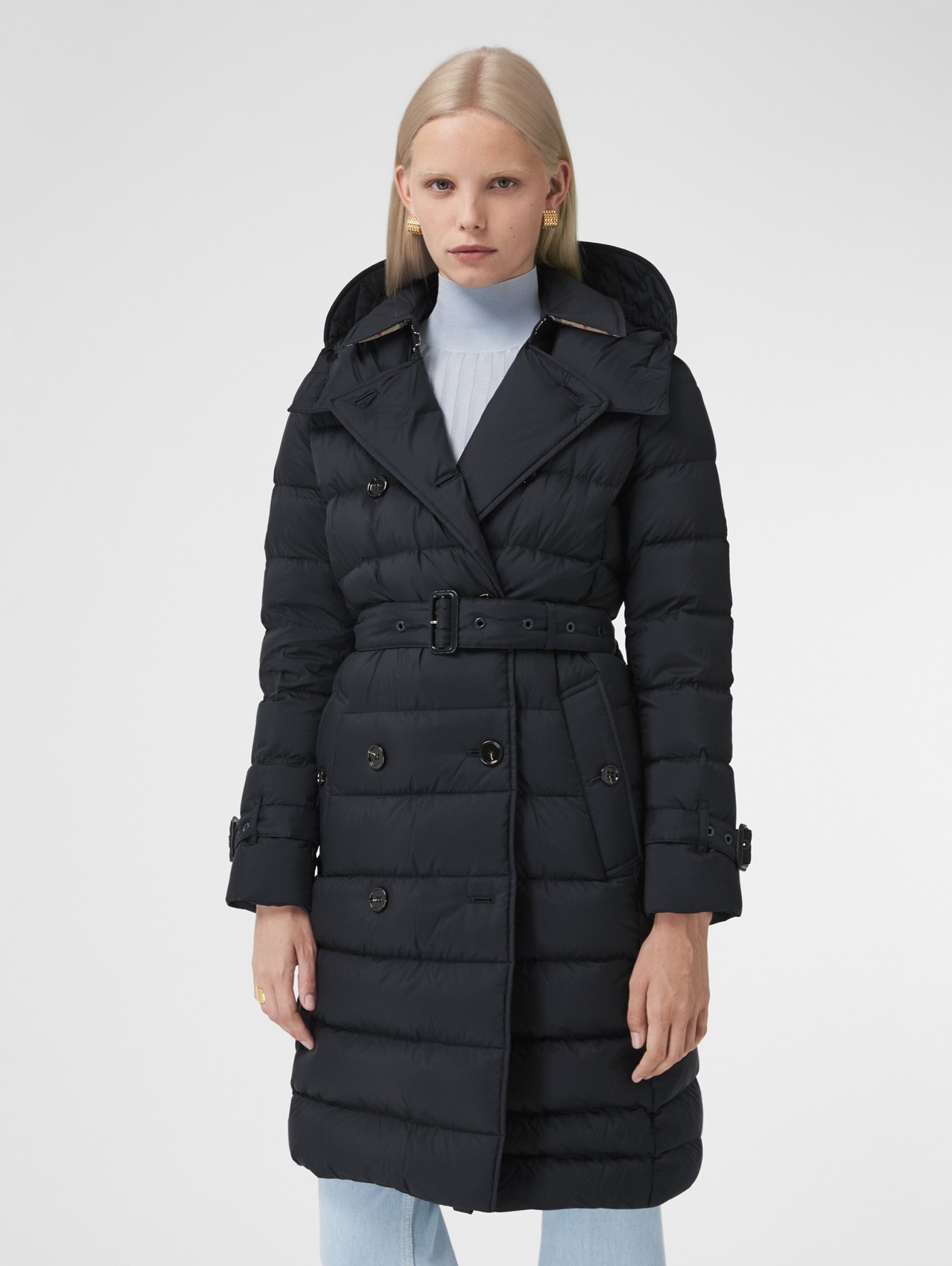 Abrigo con relleno de plumón y capucha extraíble (Negro Marino)