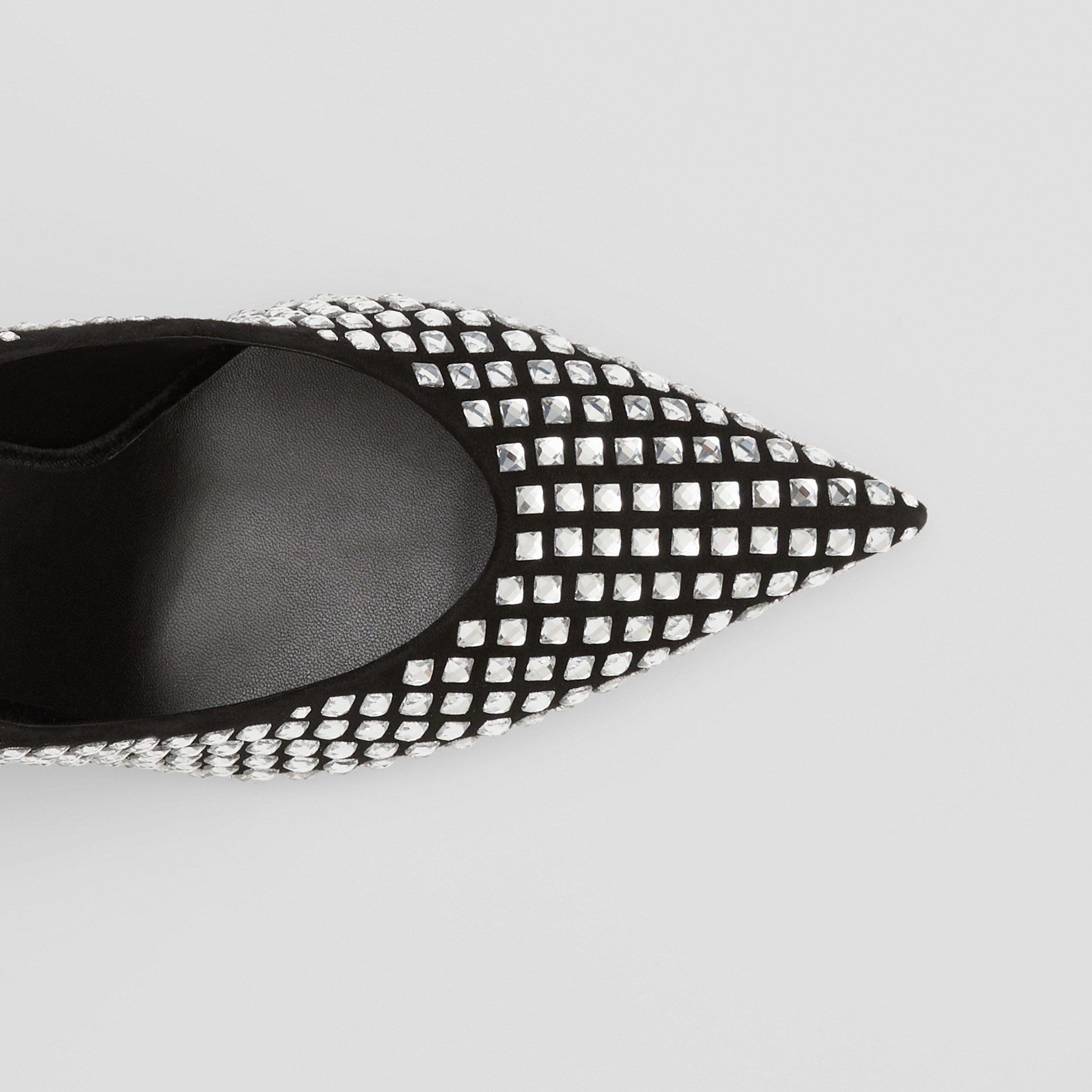 Zapatos de tacón en piel con puntera en pico y cristales (Negro/cristal) - Mujer | Burberry® oficial - 2