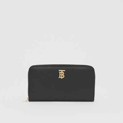 burberry wallet women price