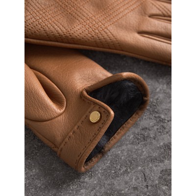 burberry gloves womens brown