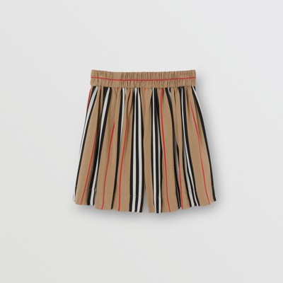 gathered waist shorts