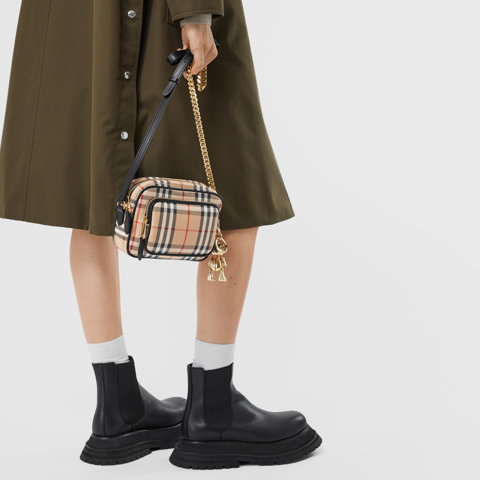 Vintage Check Cotton Camera Bag in Archive Beige Burberry Canada