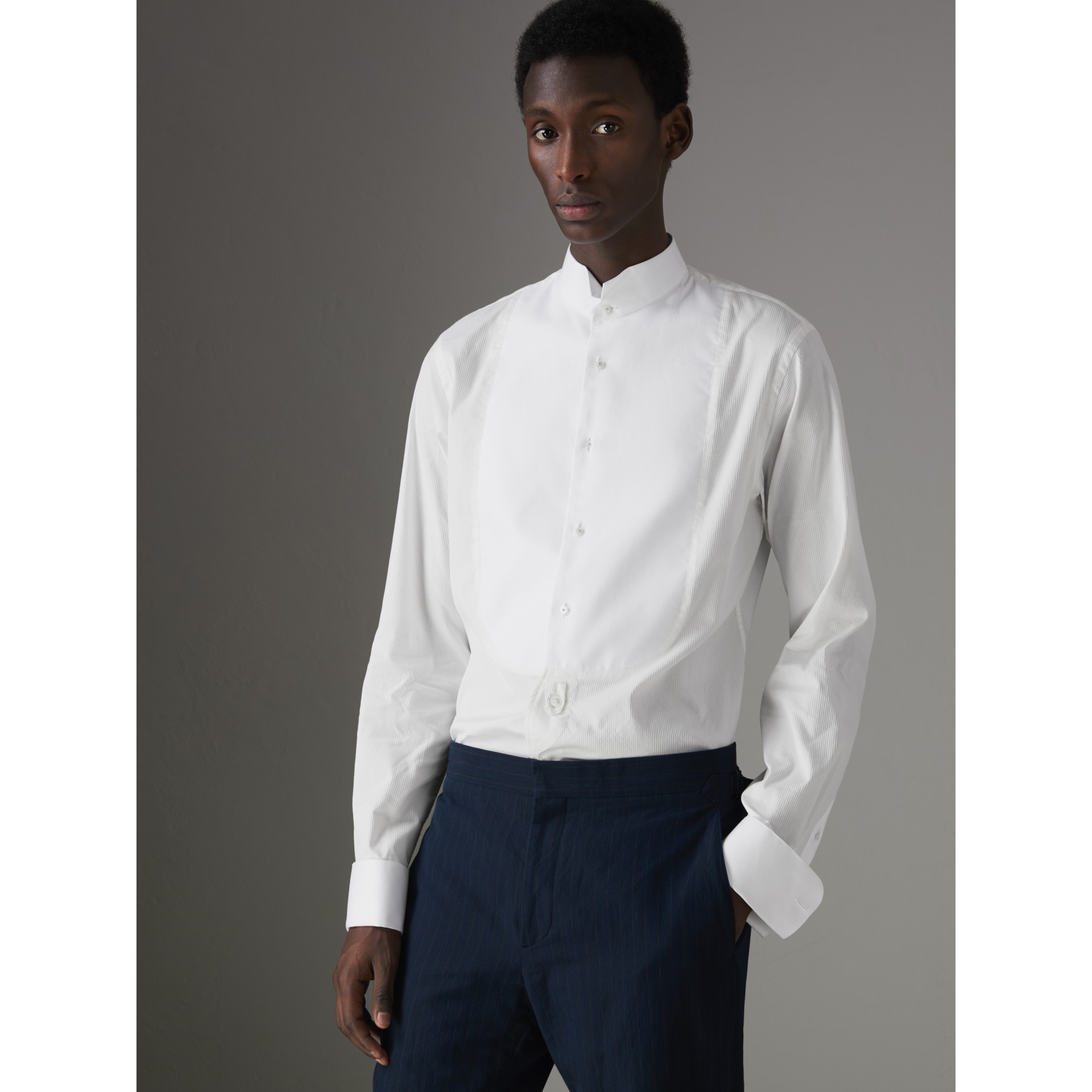 Modern Fit Panelled Bib Cotton Silk Evening Shirt in White Men