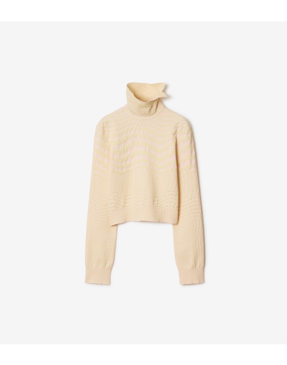 Burberry knitwear designer best sale