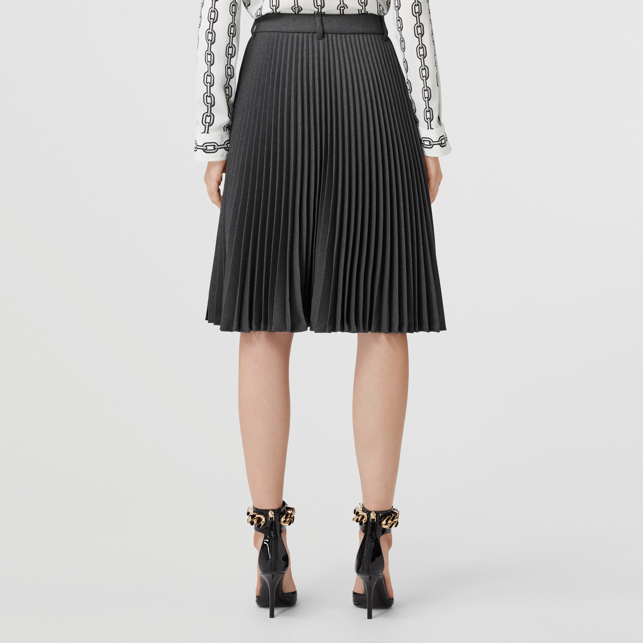 Custom Fit Pleated Panel Wool Blend Shorts in Dark Grey Melange - Women | Burberry® Official - 3
