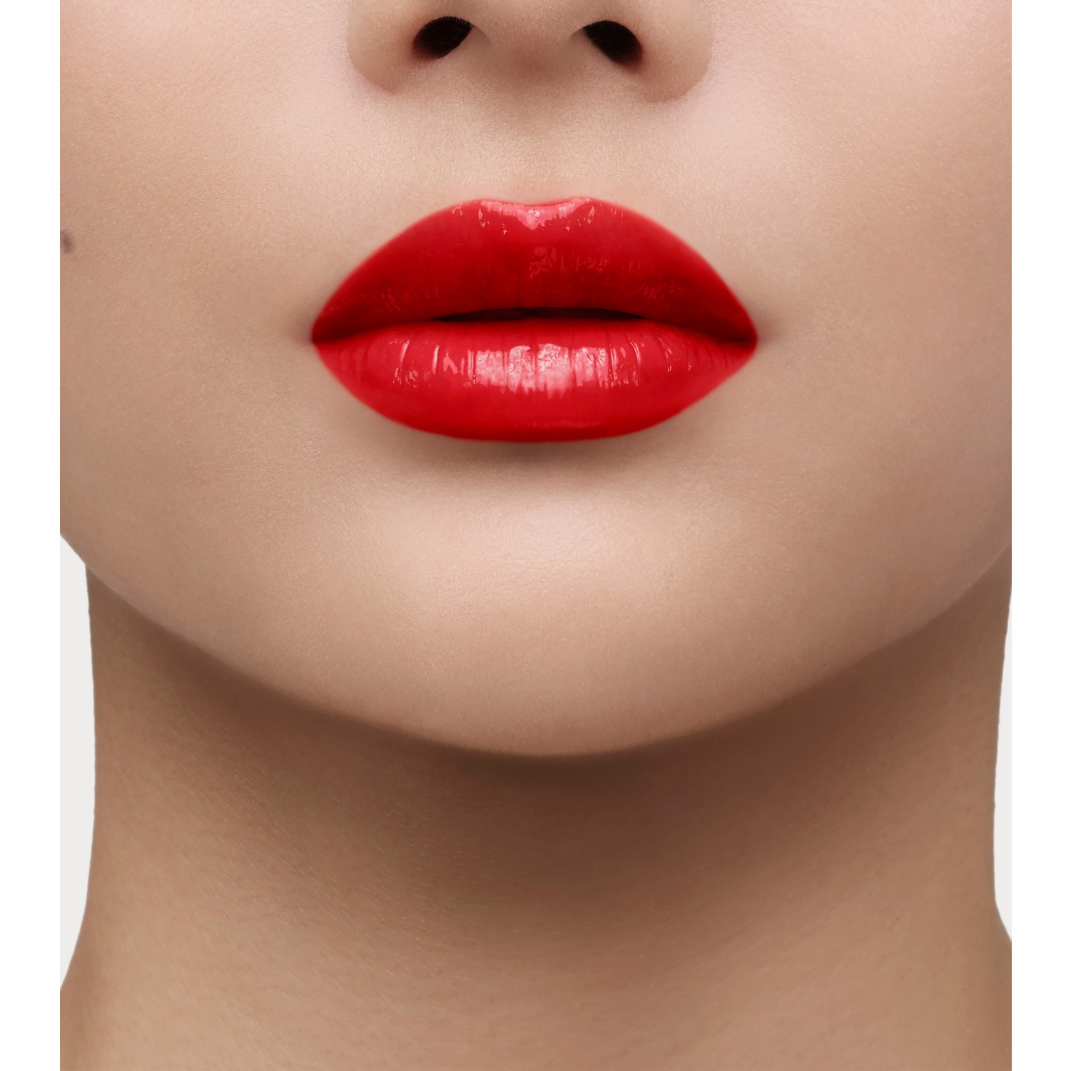 Burberry Brit Shine Lipstick – The Red No.106 in The Red 106 - Women | Burberry® Official