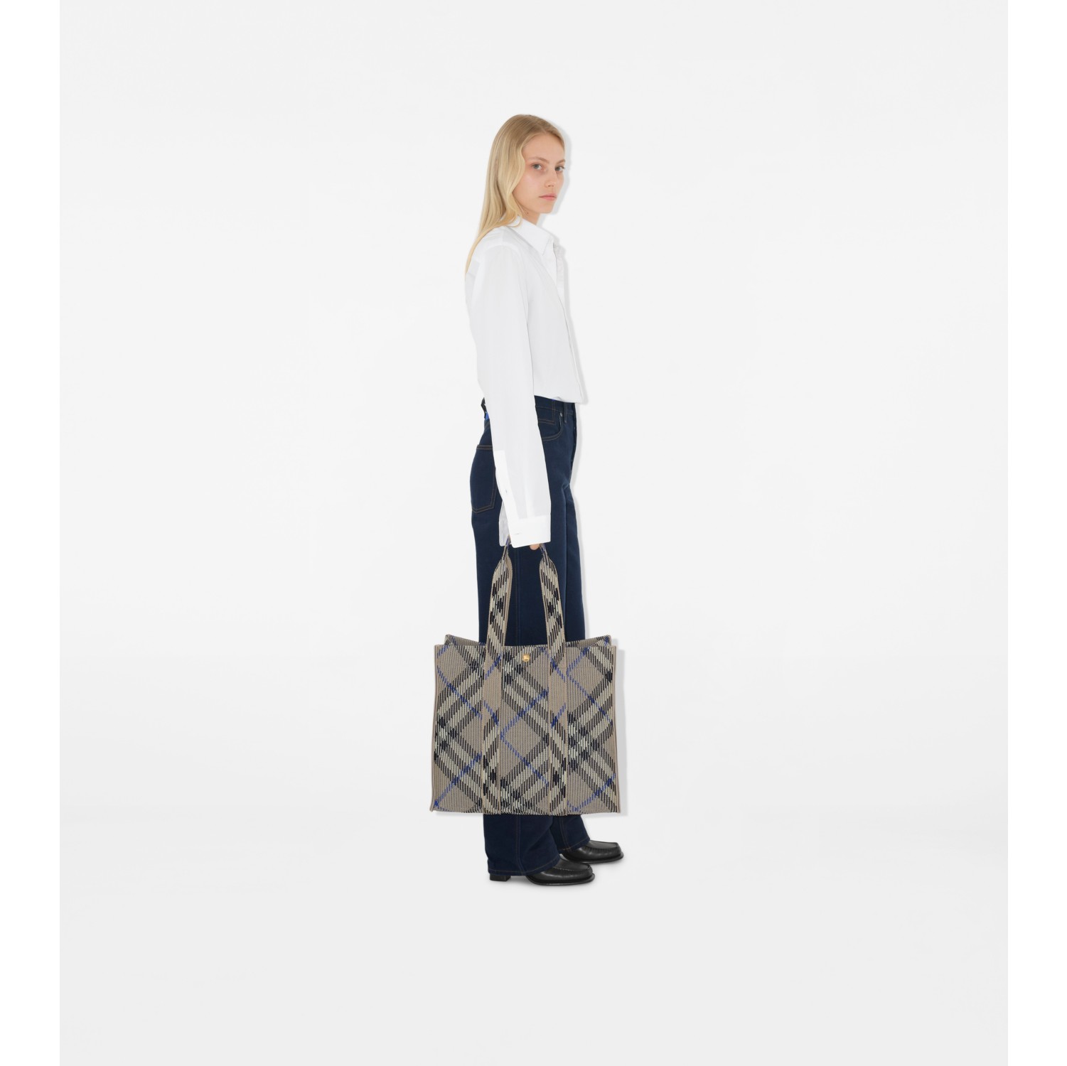 Medium Check Knitted Tote in Lichen - Women | Burberry® Official