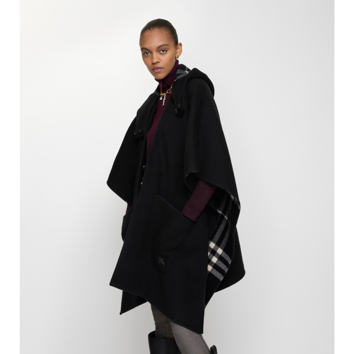 Reversible Shearling Trim Check Cashmere Cape in Black/calico beige | Burberry® Official