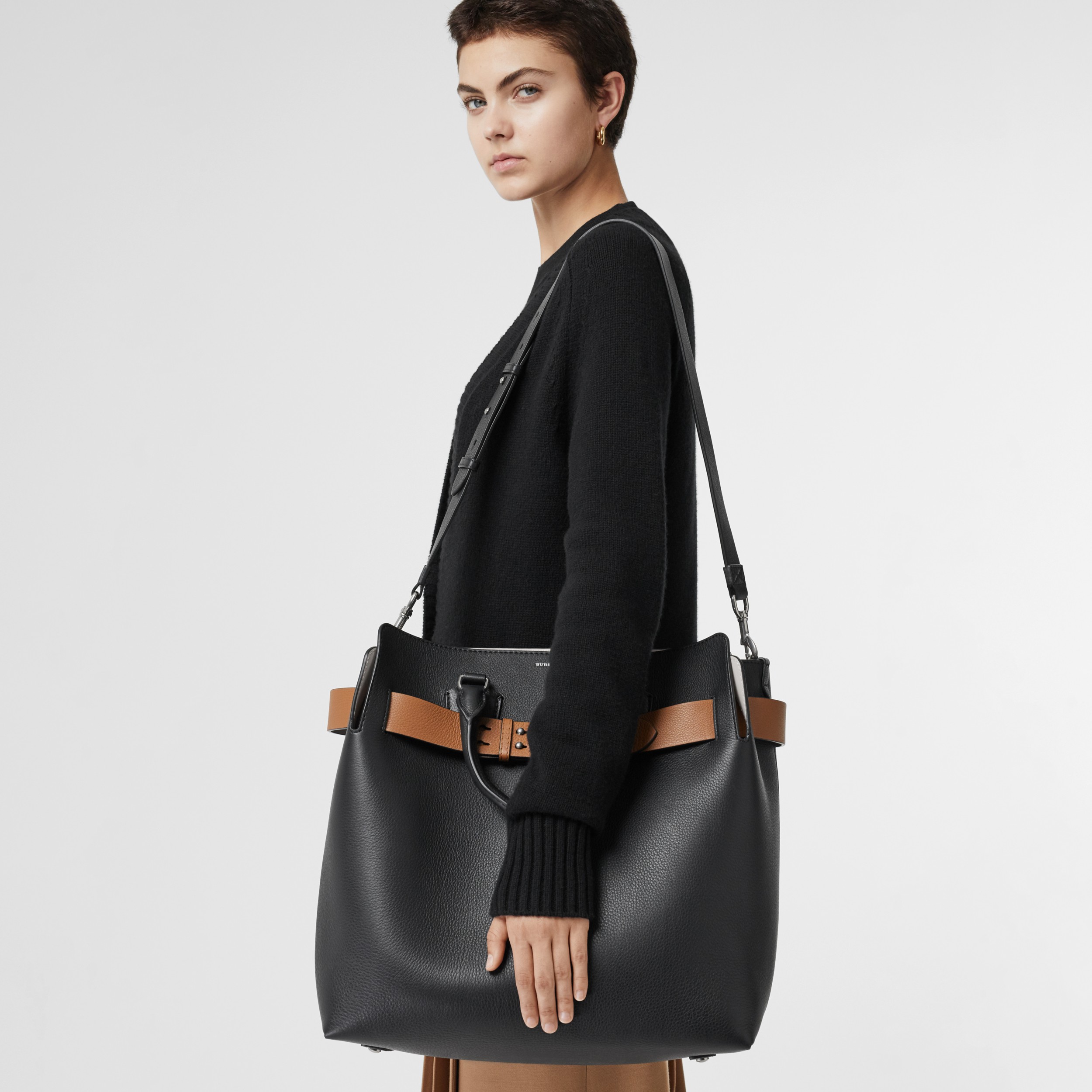 The Large Leather Belt Bag in Black - Women | Burberry United States