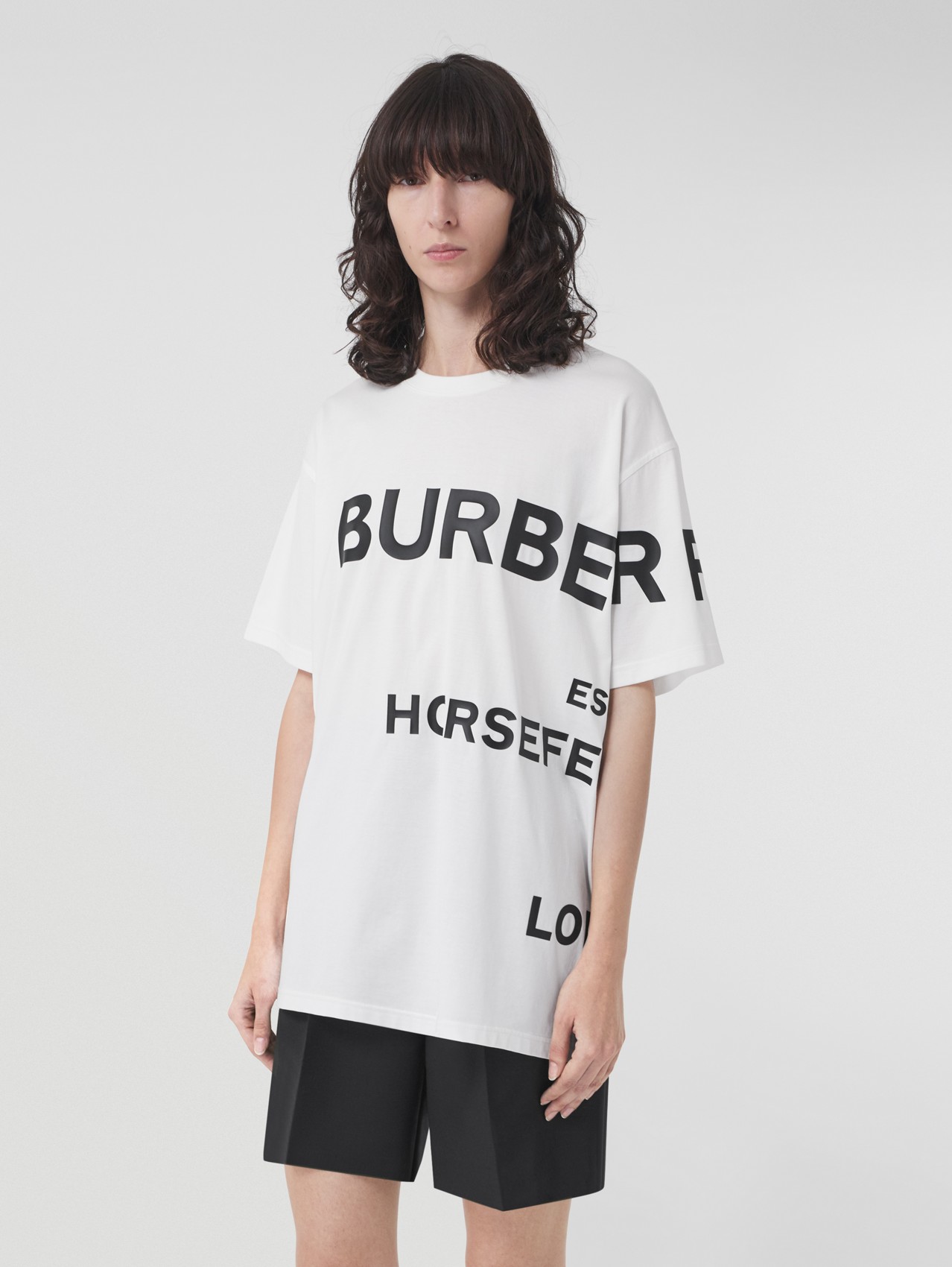 ホースフェリープリント コットン オーバーサイズTシャツ (ホワイト) | Burberry®公式サイト