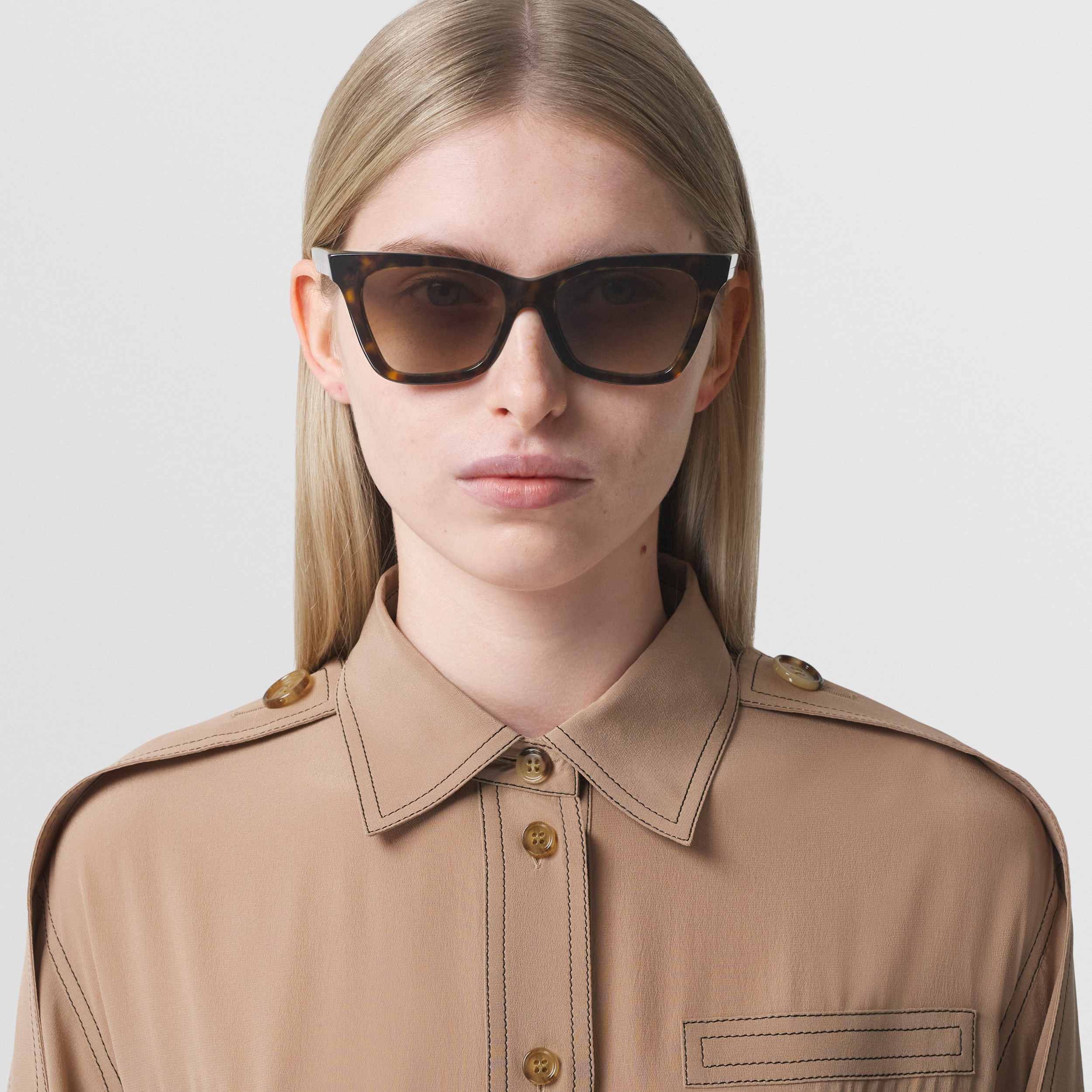 Check Detail Square Frame Sunglasses in Tortoiseshell/beige | Burberry® Official - 3
