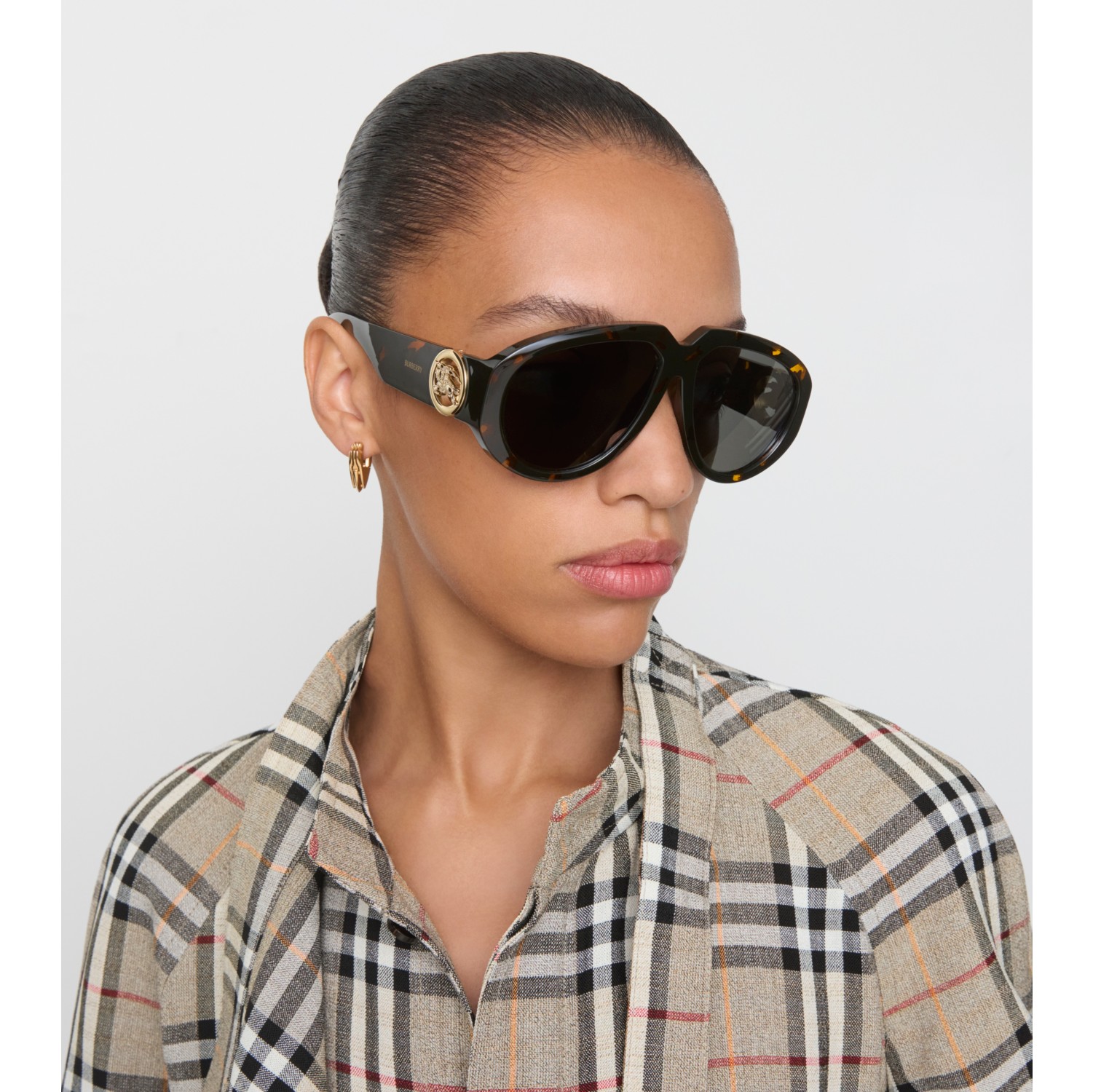 Curve Pilot Sunglasses​