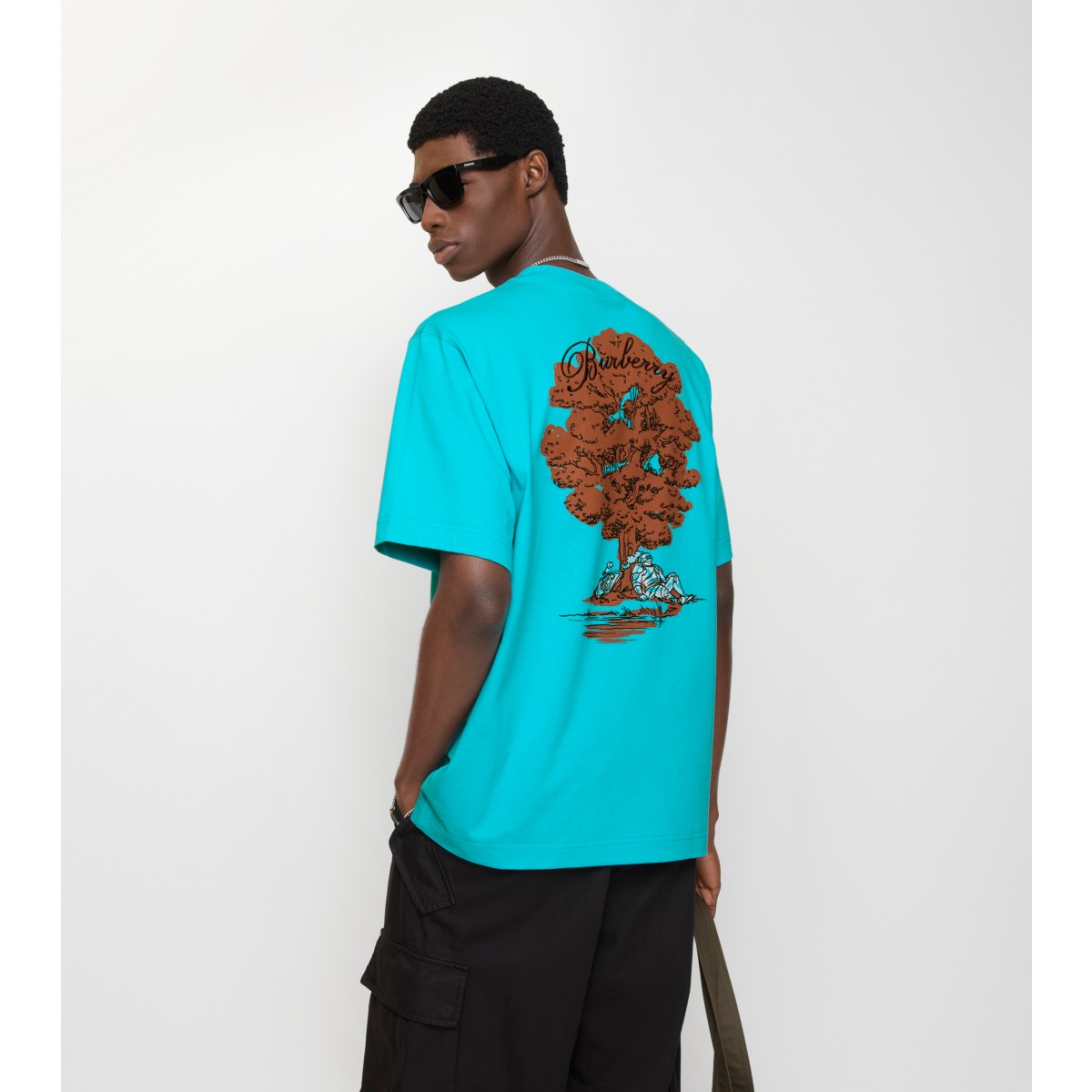  Embroidered Sleeping Knight Cotton T-shirt