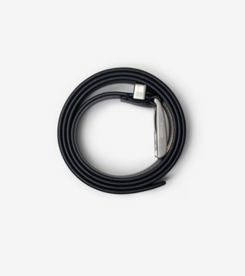 82E31648-9C67-4DEF-8056-