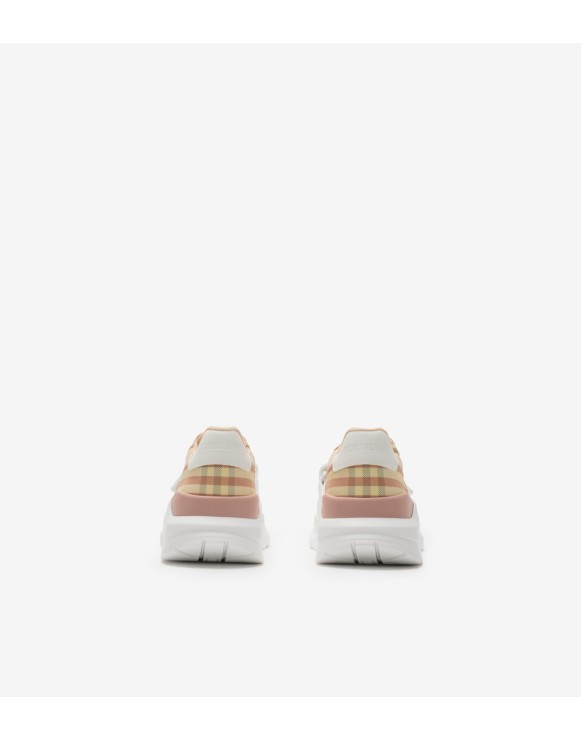 Check Sneakers