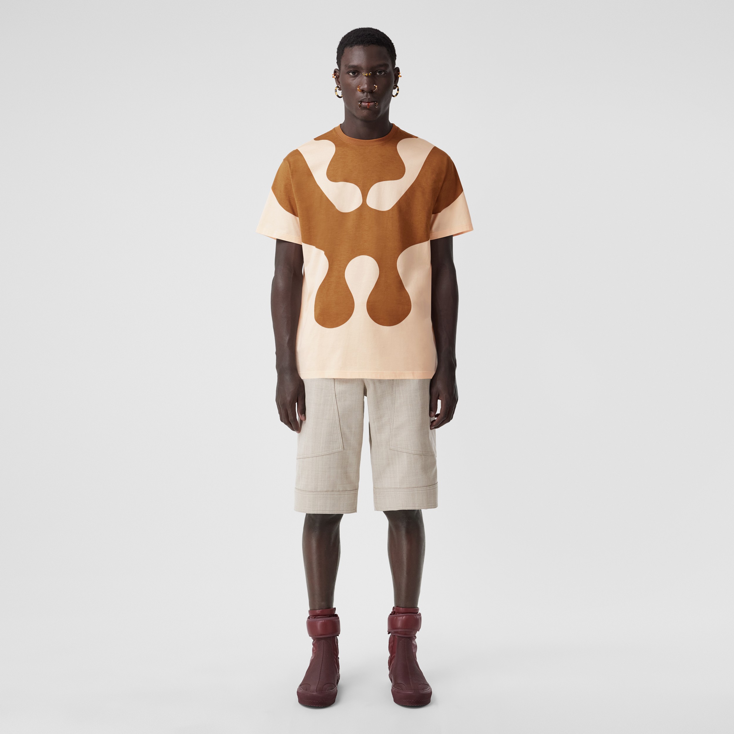 Abstract Print Cotton Oversized T-shirt in Pastel Peach - Men | Burberry® Official - 1