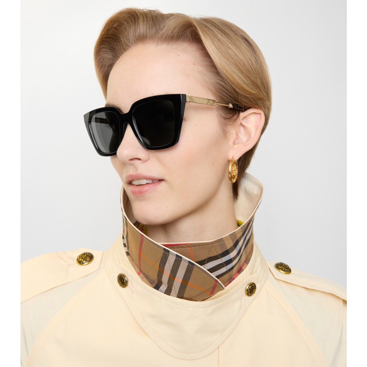  Check Engraved Square Sunglasses​