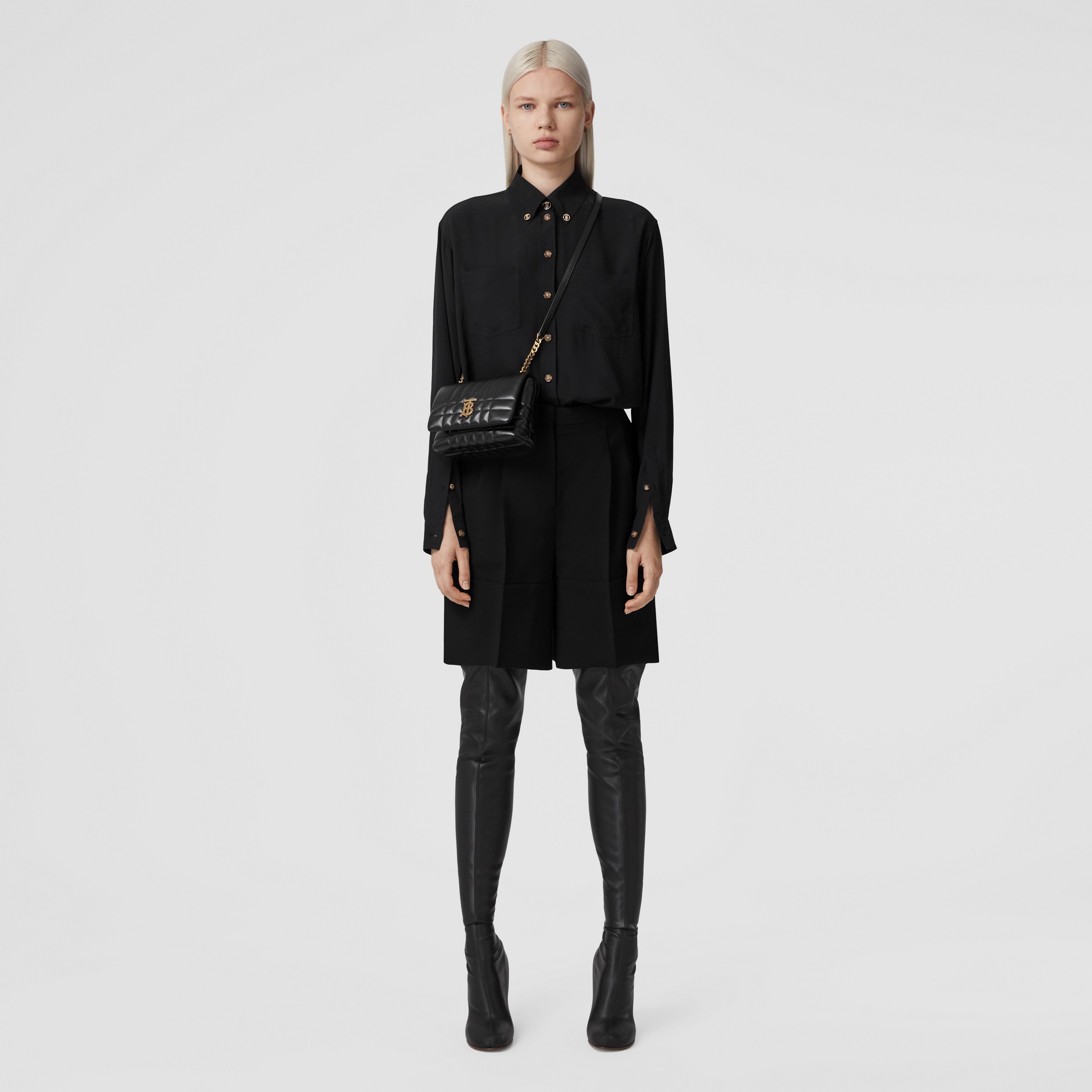 Pantalones cortos de vestir en angora y lana con bajos exagerados (Negro) - Mujer | Burberry® oficial - 4
