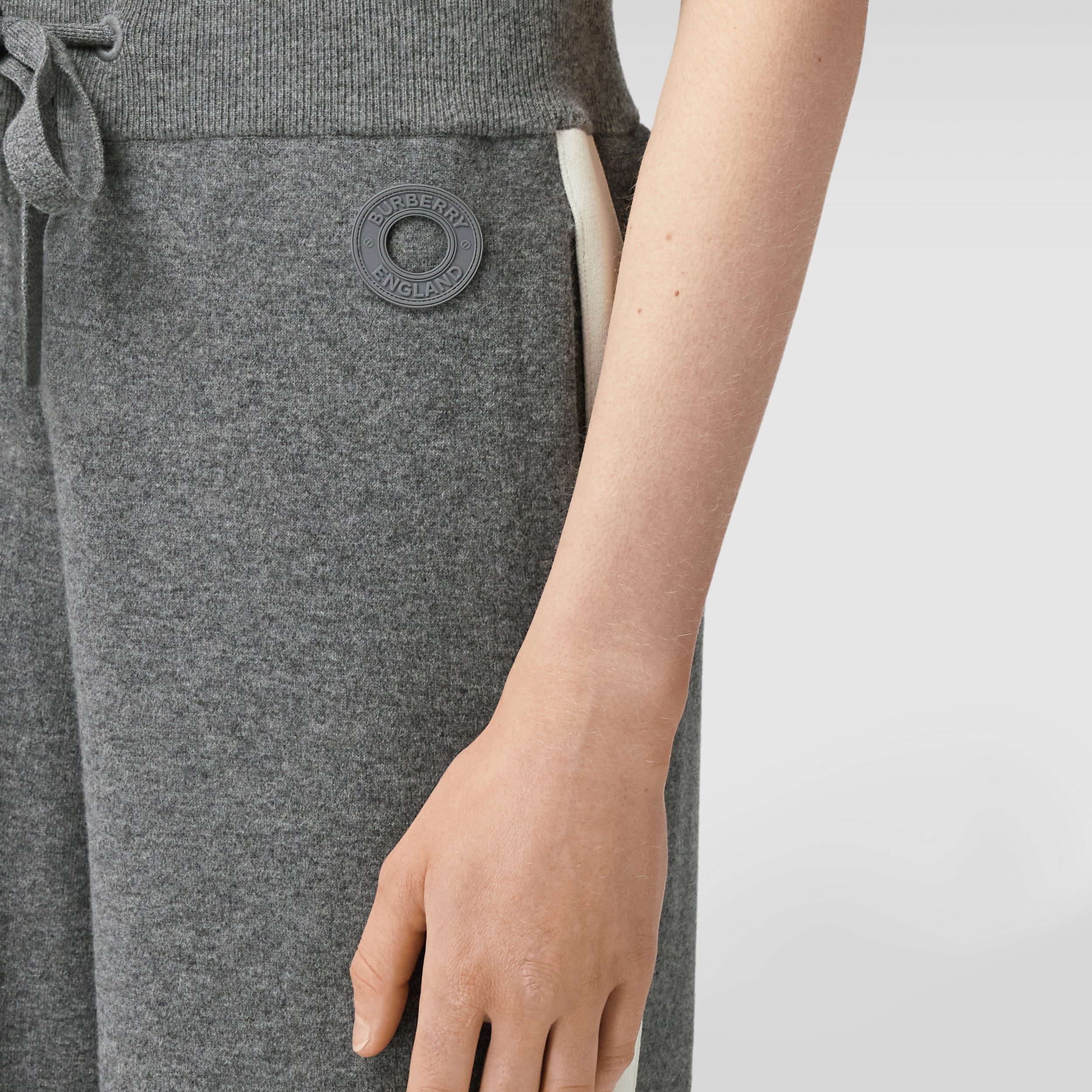 Logo Graphic Wool Cashmere Blend Jogging Pants in Light Grey Melange - Women | Burberry® Official - 2