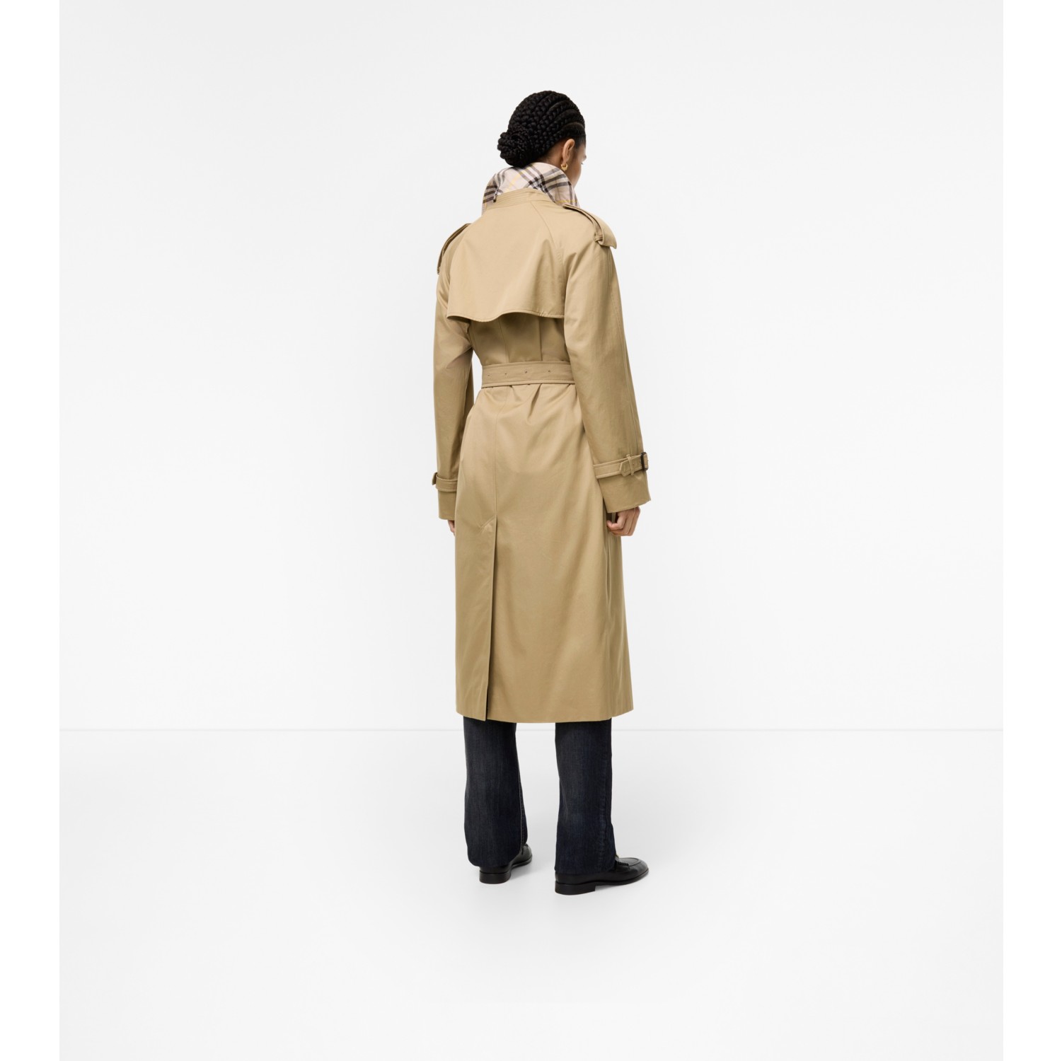 Long Castleford Trench Coat in Beige - Women, Cotton Gabardine | Burberry® Official