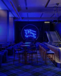 Apertura del Knight Bar en Hong Kong 