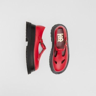 burberry pumps red