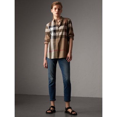 burberry t shirt womens brown