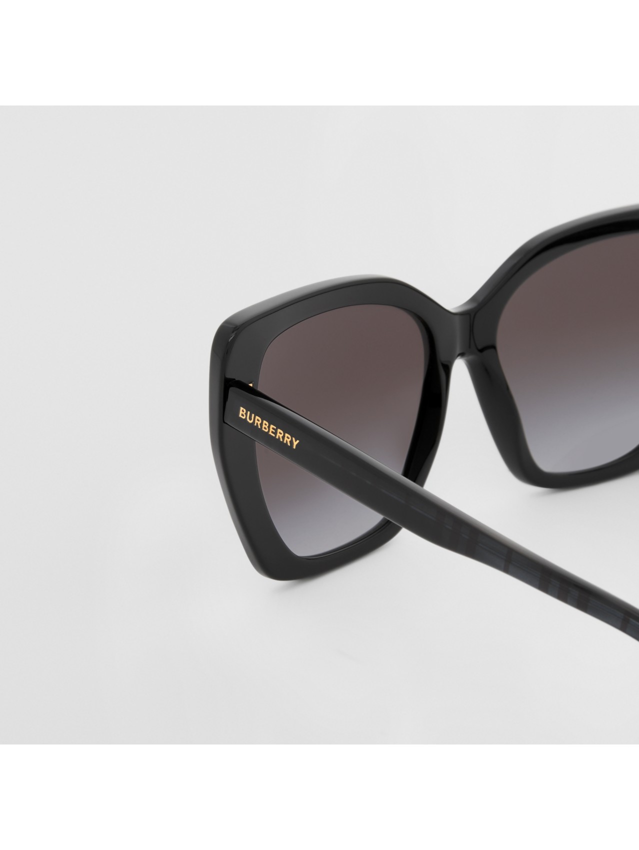burberry ladies sunglasses