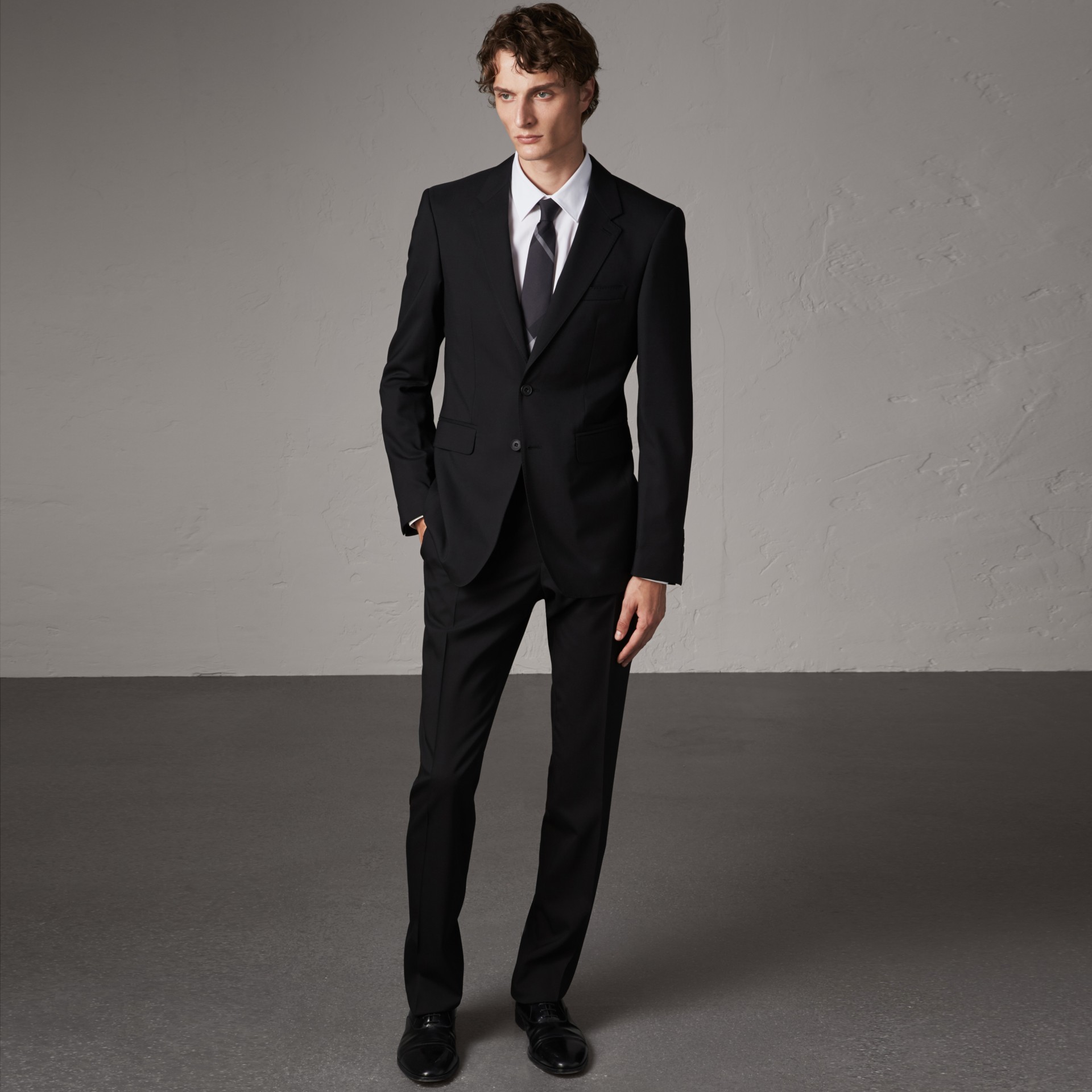 Modern Fit Wool Suit in Black - Men | Burberry United States