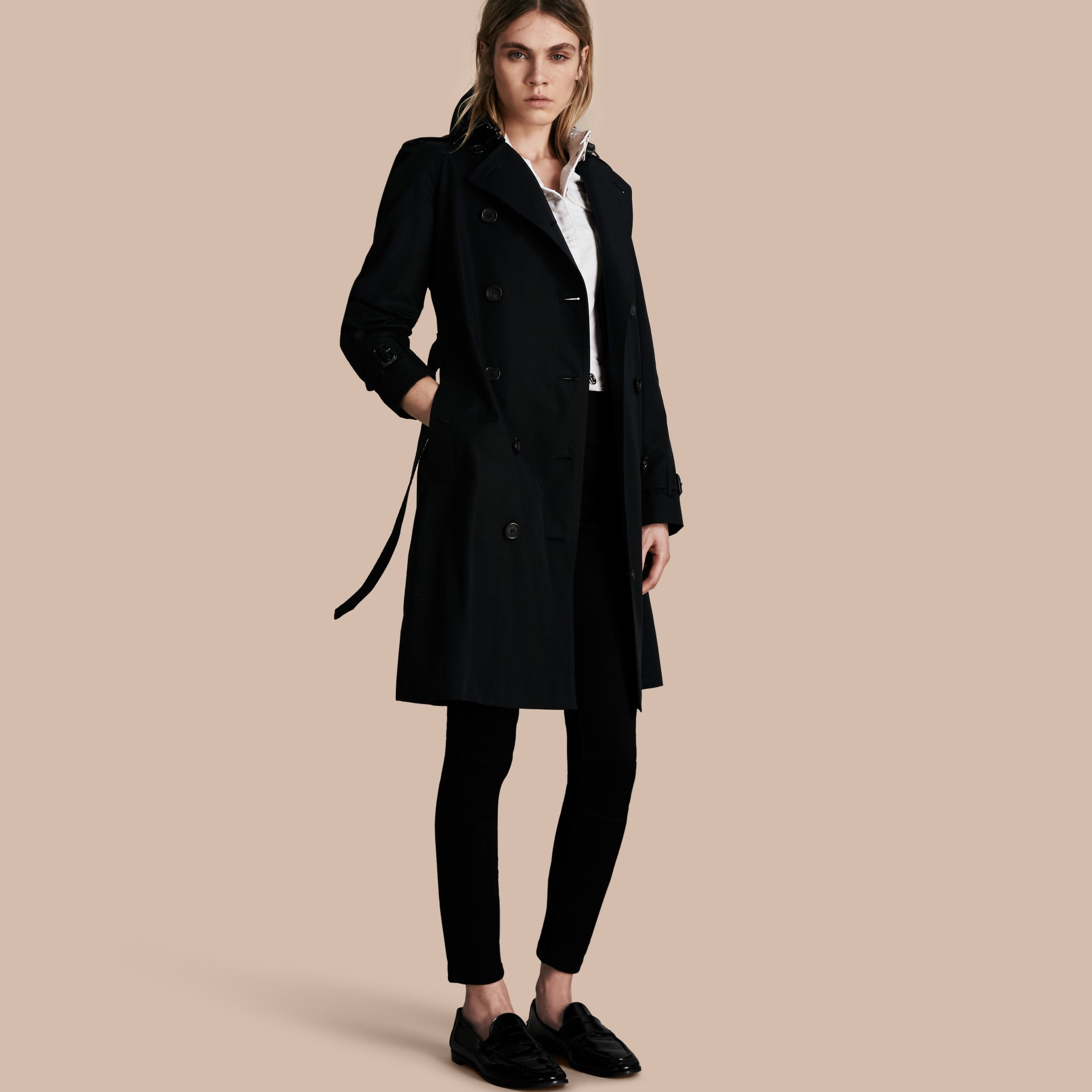 The Westminster - Long Heritage Trench Coat in Black - Women | Burberry ...