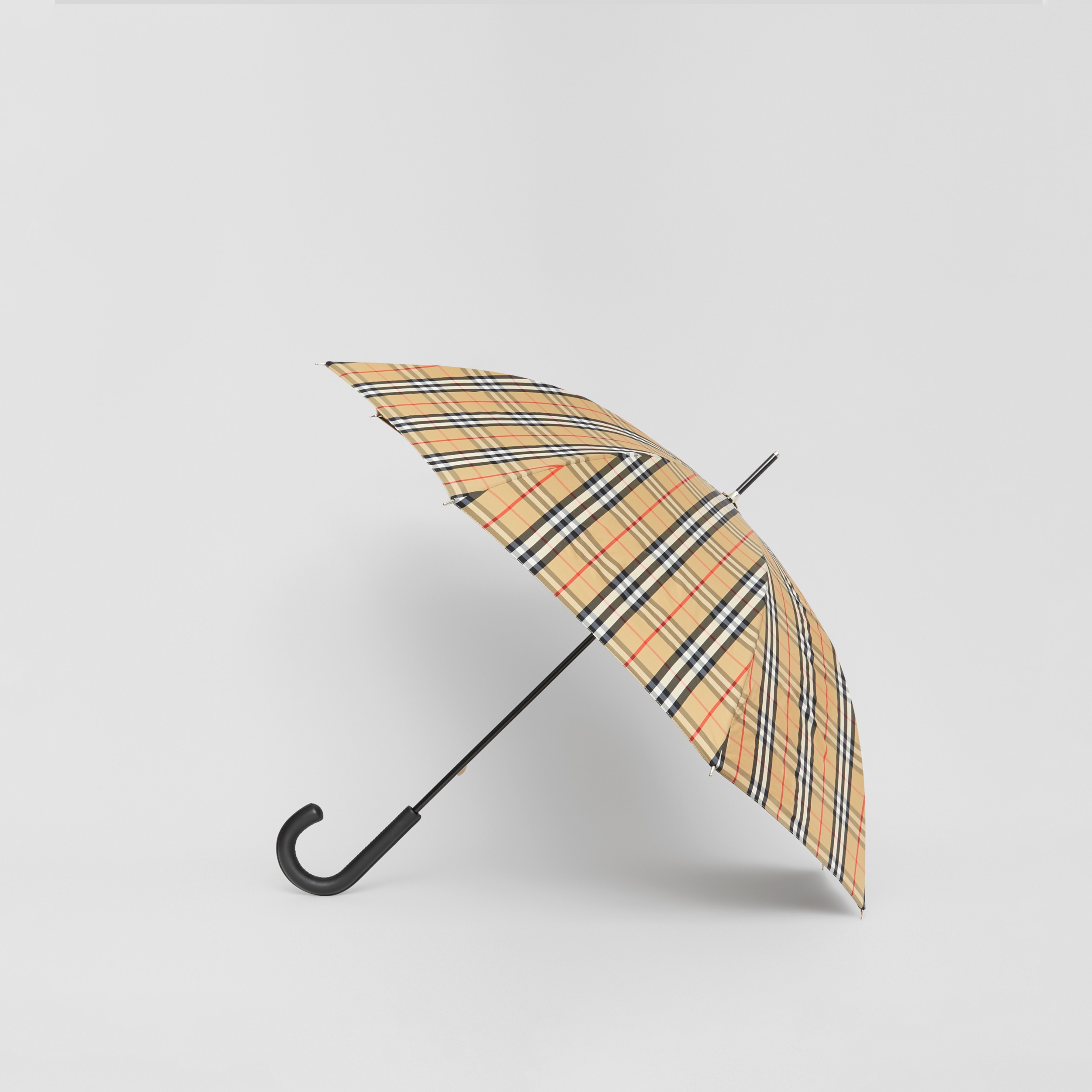 At redigere Nat sted bruger Vintage Check Umbrella in Archive Beige | Burberry® Official