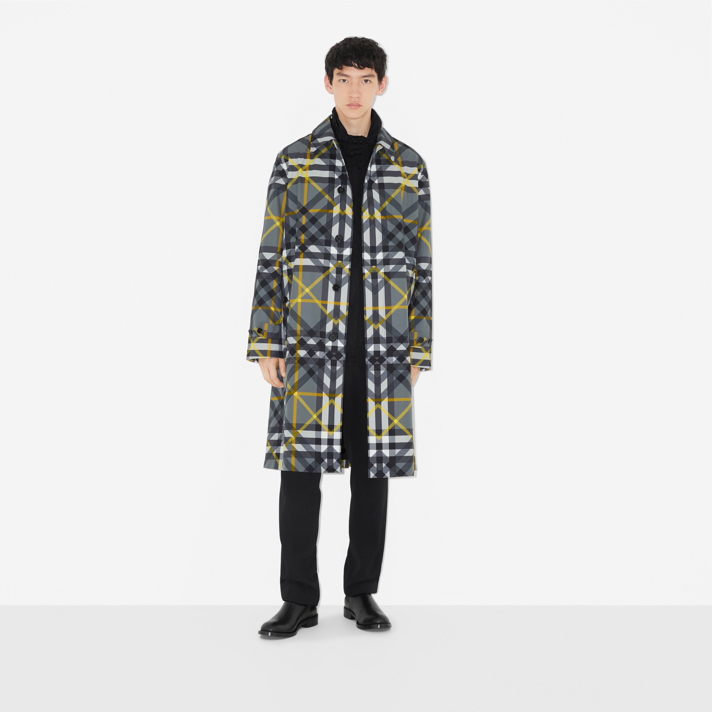 Layered Check Cotton Gabardine Car Coat in Storm Grey - Men | Burberry® Official - 2