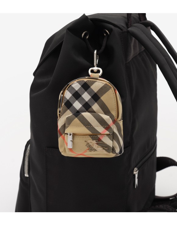 ❁新品未使用❁BURBERRY 鍵付き キー ネックストラップ キャンバス BURBERRY バーバリー ストラップ 鍵付き キー ネックストラップ