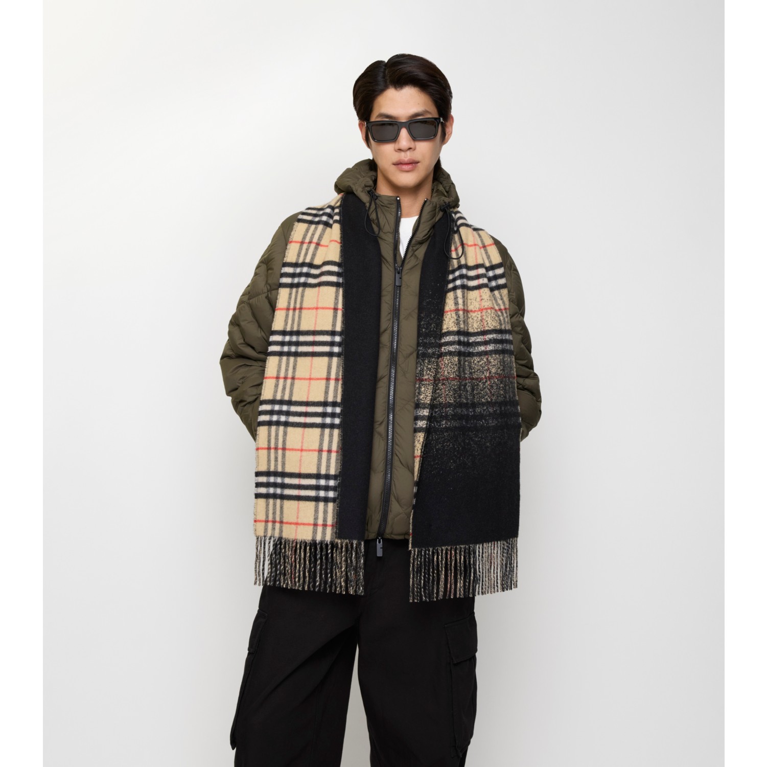 Gradient Check Cashmere Scarf in Sand beige | Burberry® Official