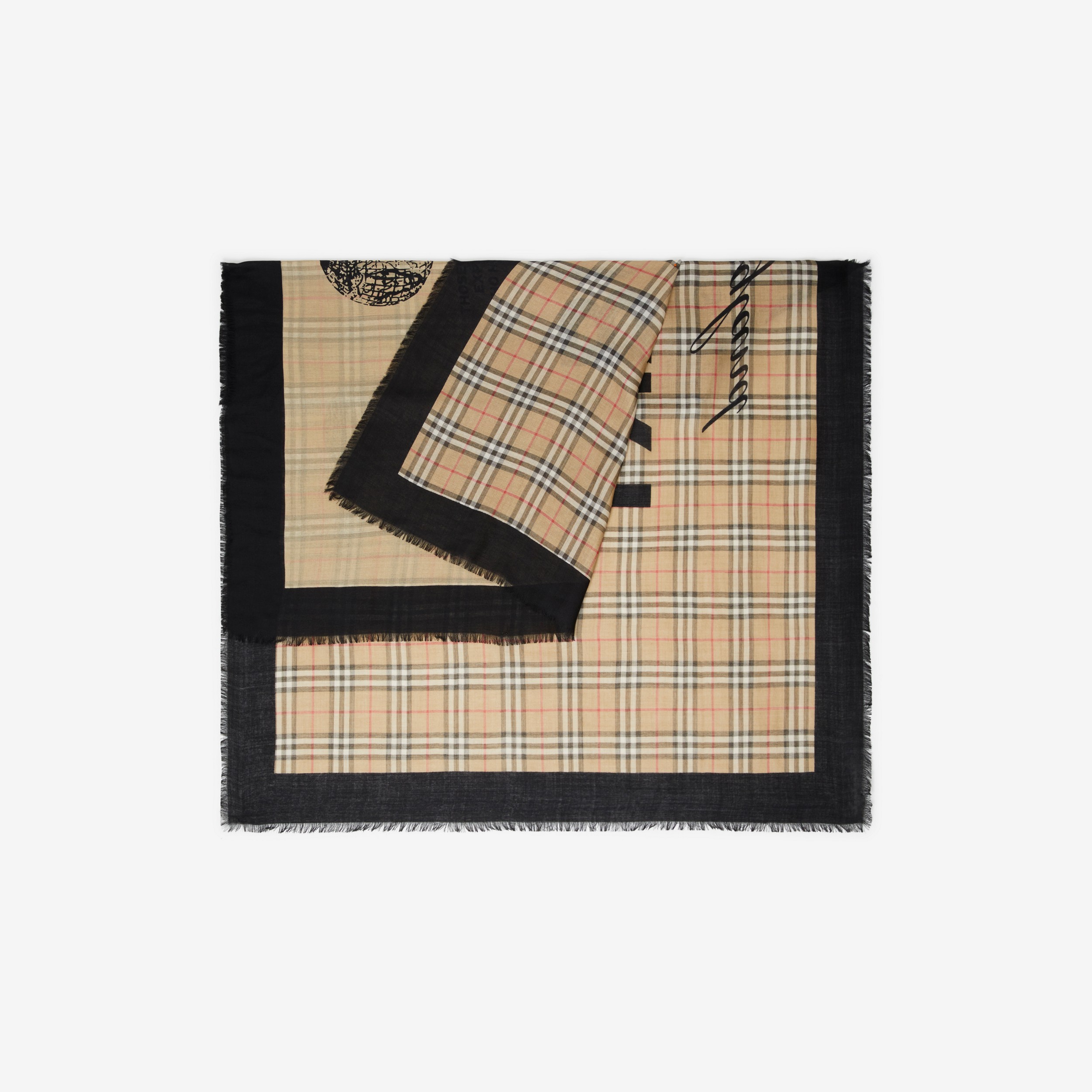 Sciarpa leggera in lana e seta con collage di stampe (Beige Miele) | Sito ufficiale Burberry® - 3