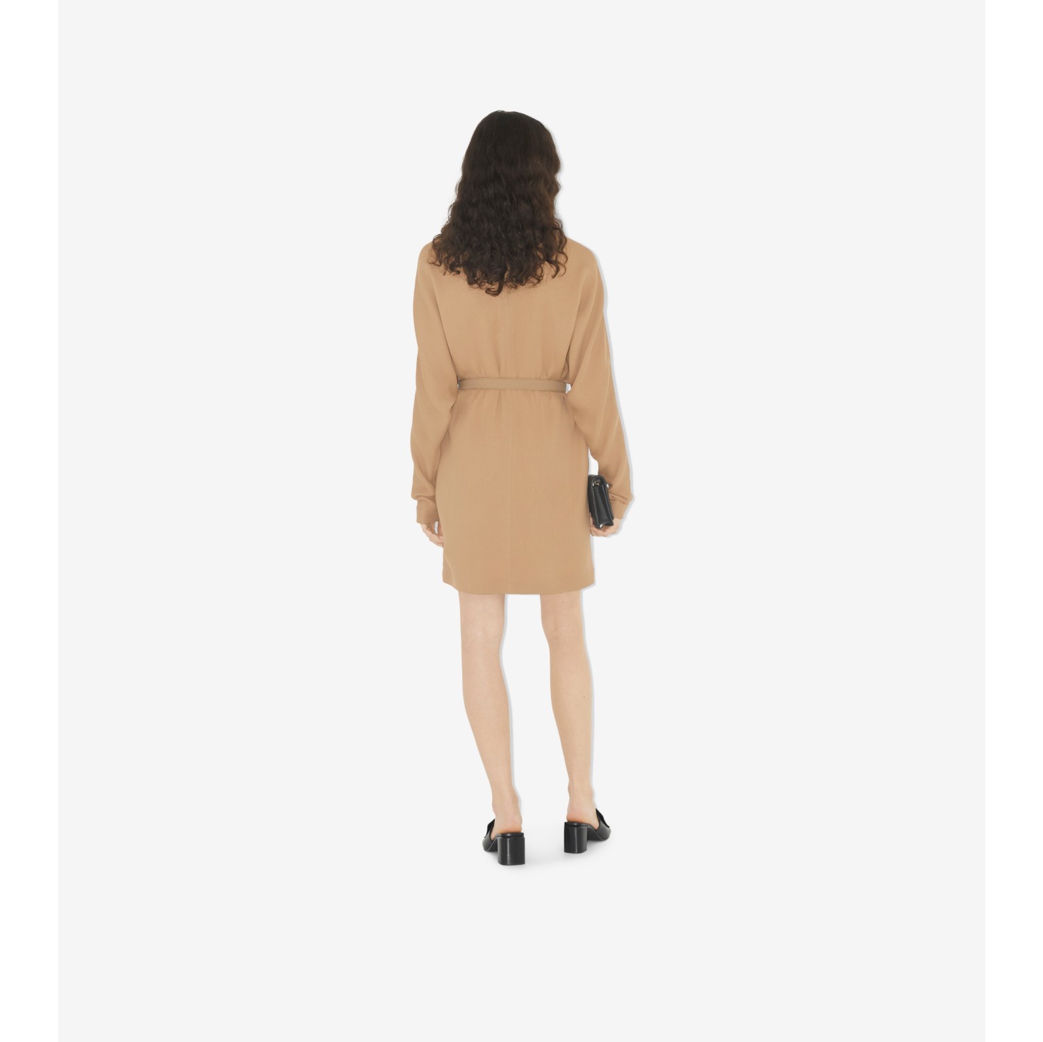 ロングスリーブ モノグラムモチーフ シルクキャディ ドレス (キャメル) - ウィメンズ | Burberry®公式サイト