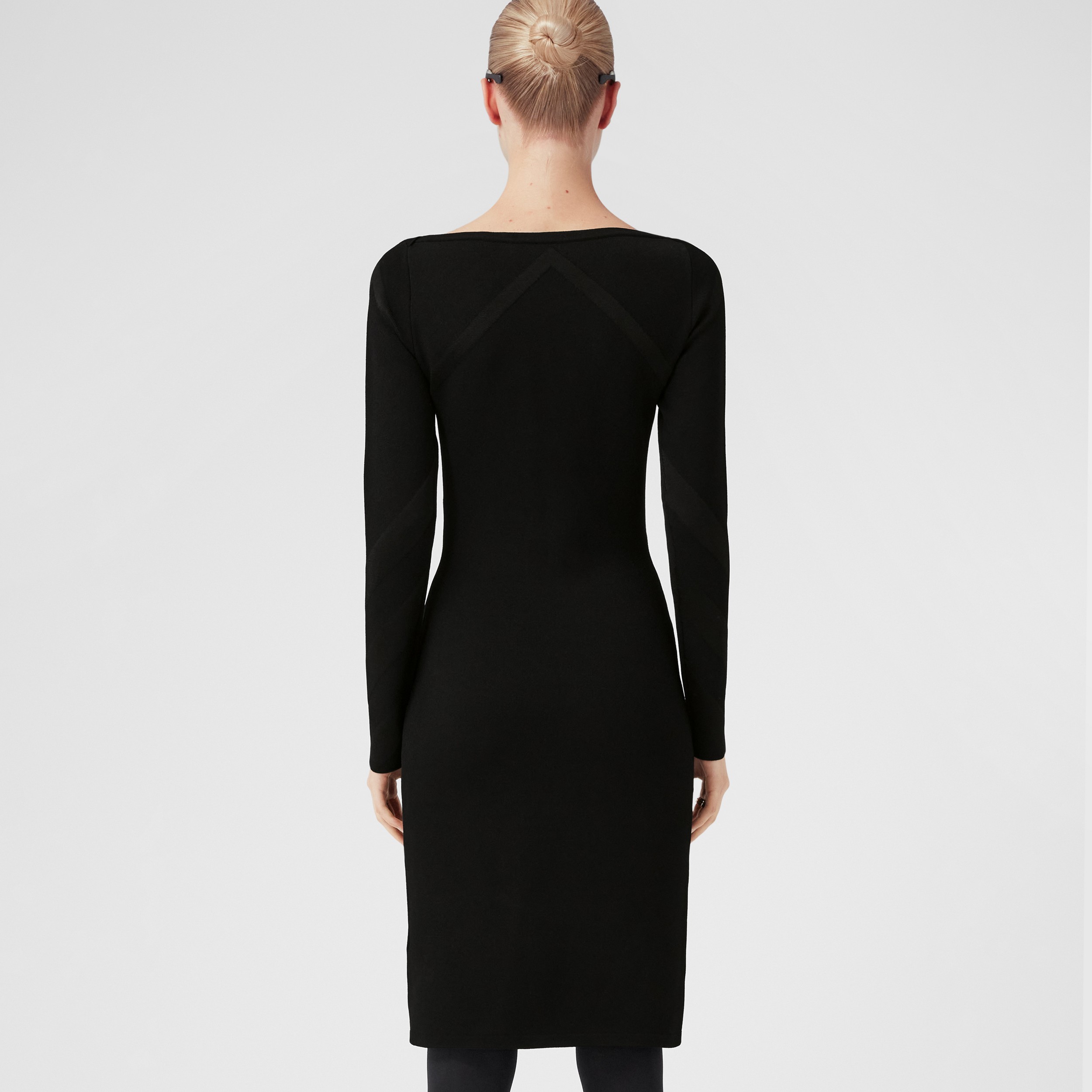 Vestido en mezcla de viscosa a cuadros estilo zigzag (Negro) - Mujer | Burberry® oficial - 3