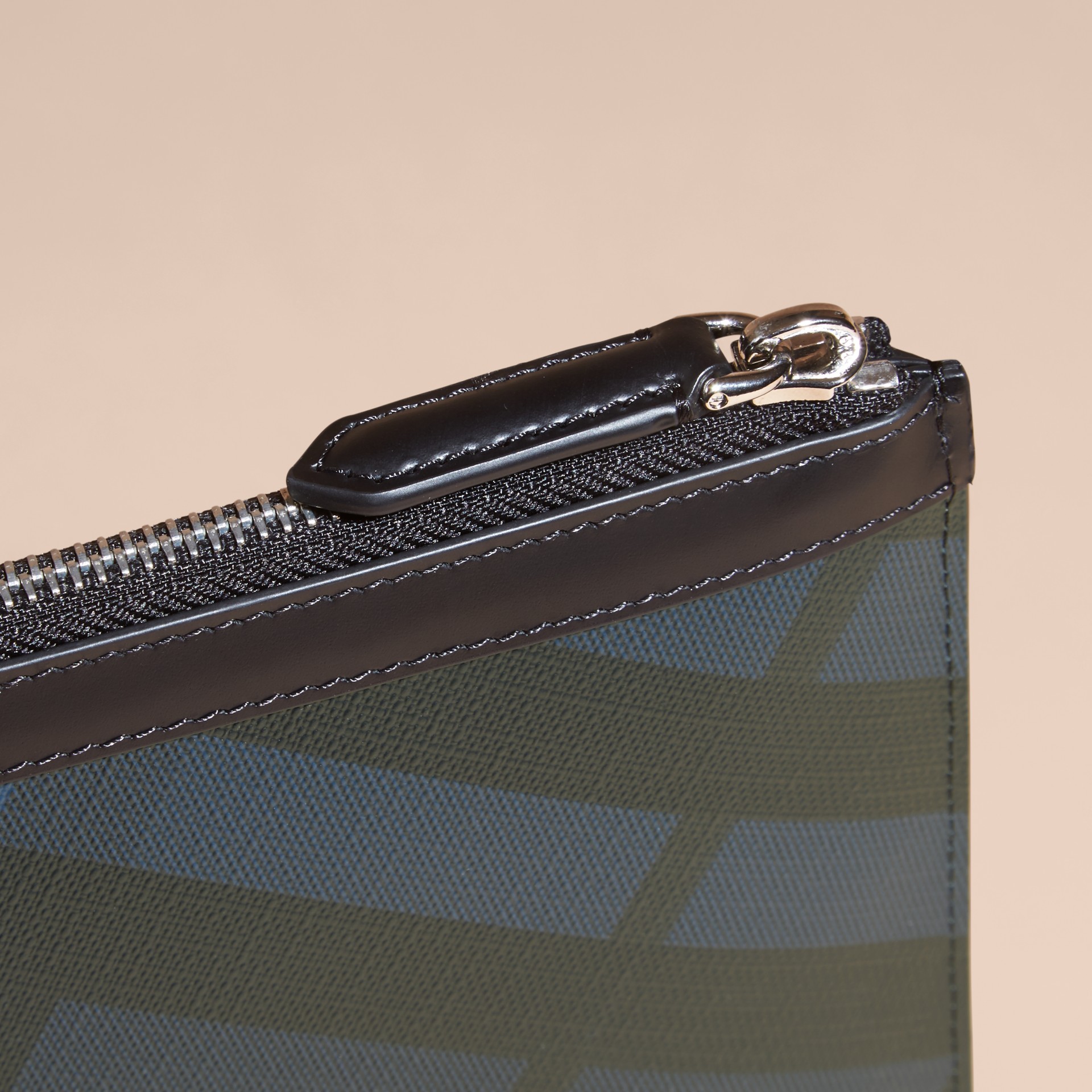 Zipped London Check Pouch in Navy/black - Men | Burberry
